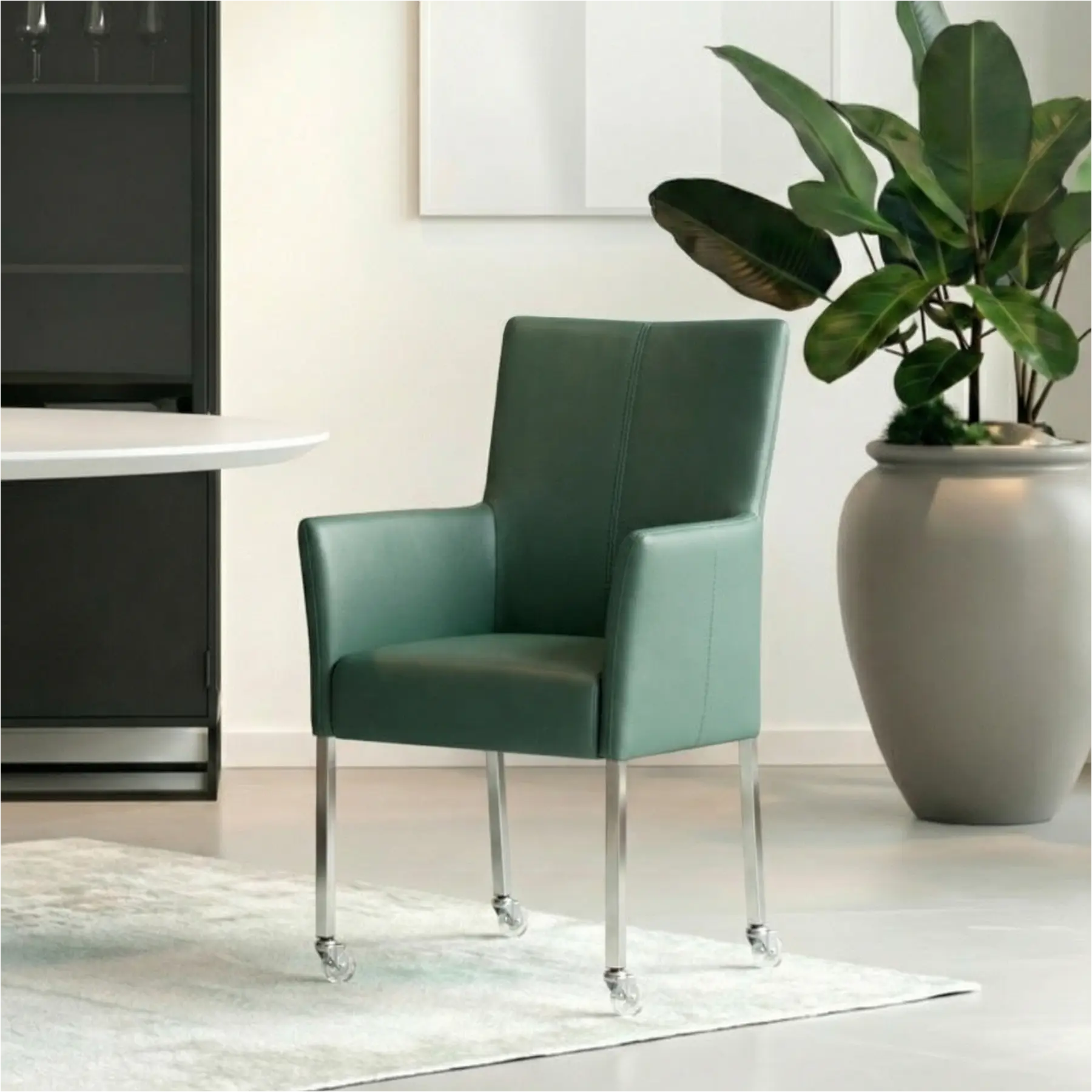 afbeelding van Leren eetkamerstoel Deal - Toledo Forrest (groen) - Poten staal vierkant RVS