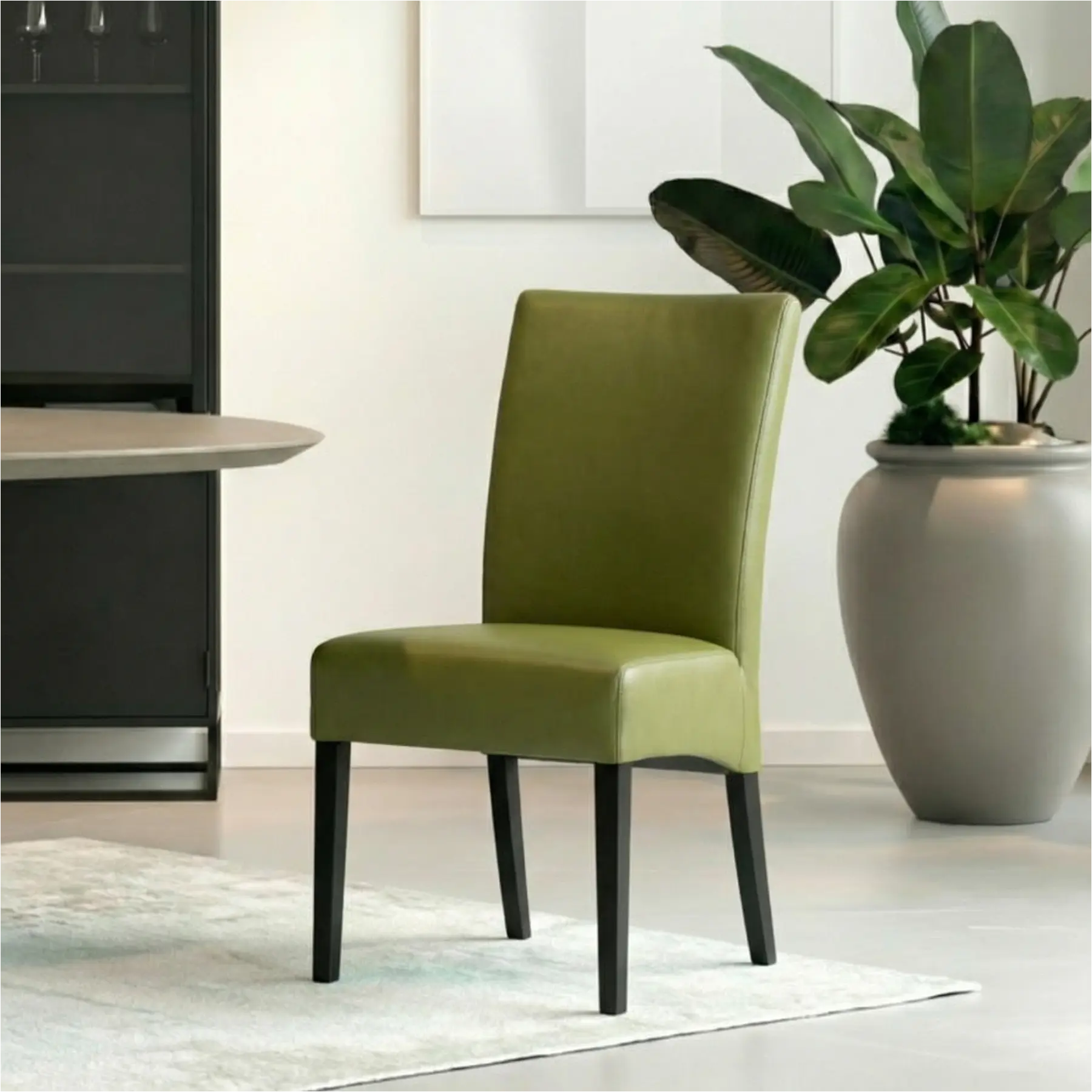 afbeelding van Leren eetkamerstoel Just - Toledo Apple Green (groen) - Poten hout zwart