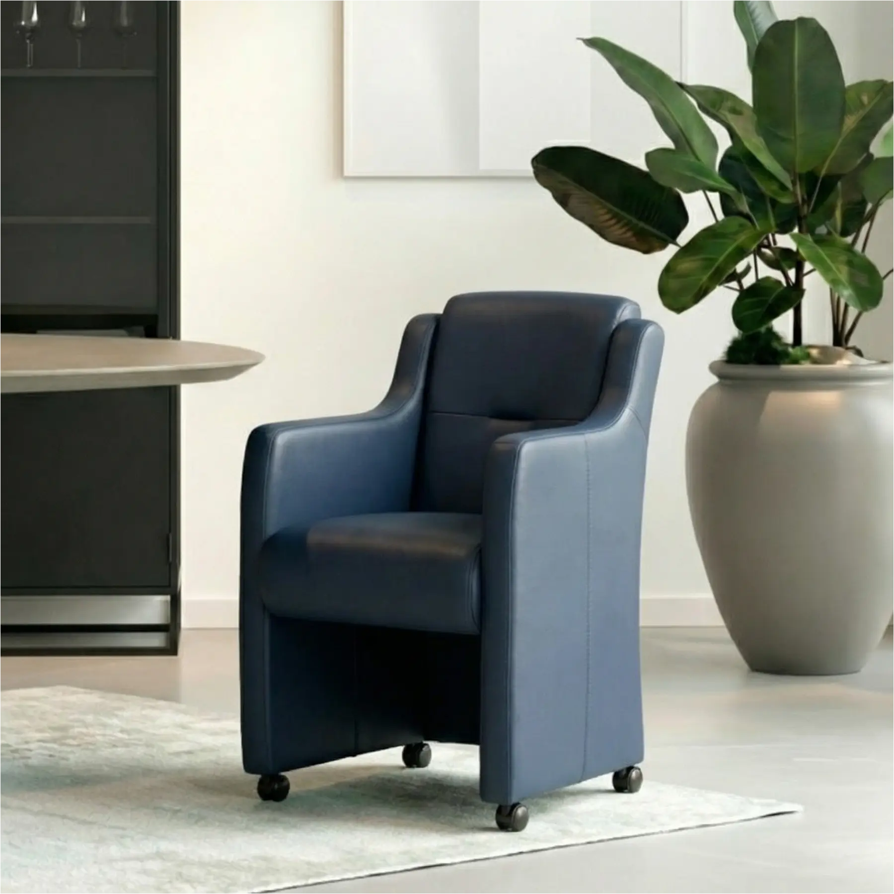 afbeelding van Leren eetkamerstoel Mass - Toledo Marine (blauw) - Zonder handgreep