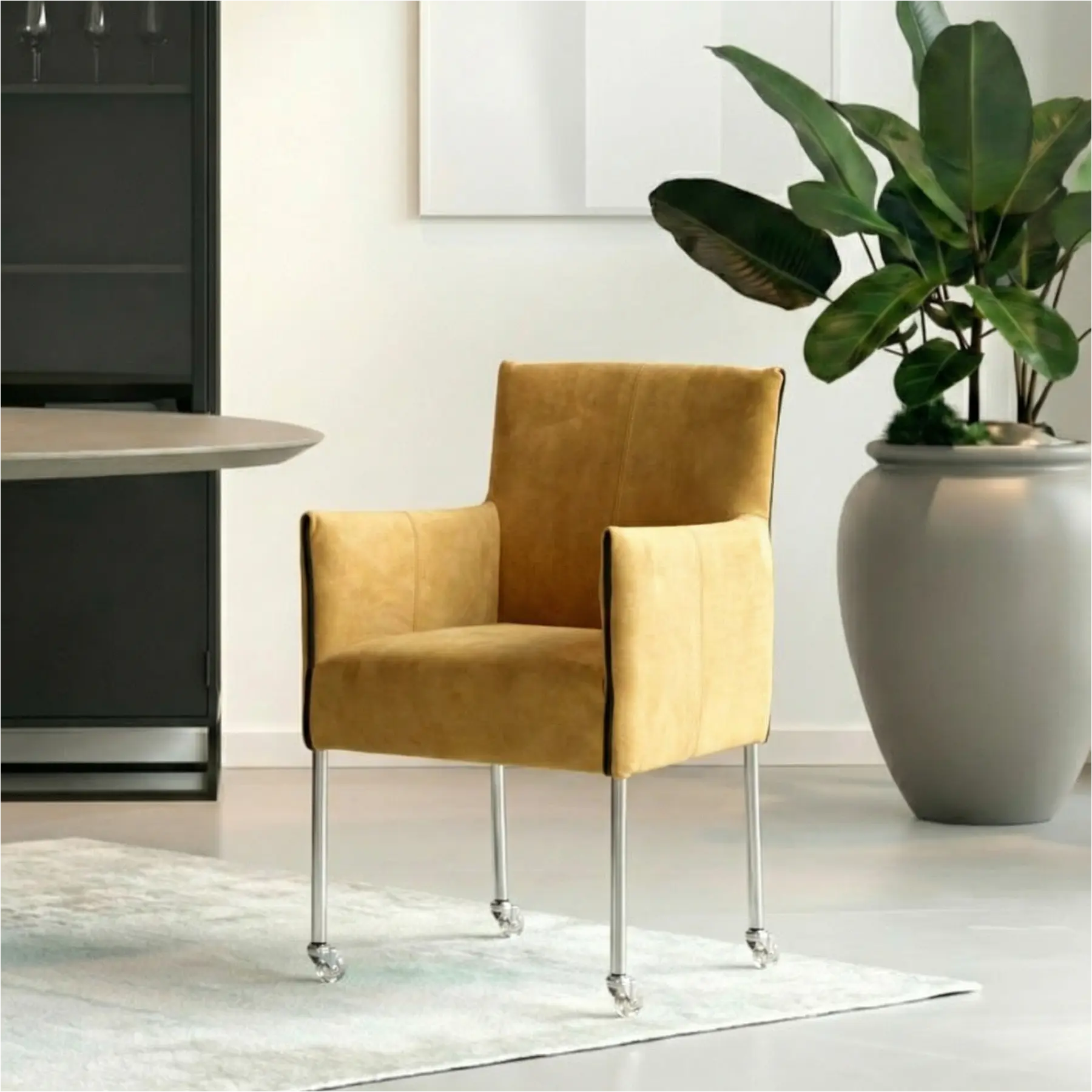 afbeelding van Leren eetkamerstoel More - Kenia Walnut (cognac) - Poten staal rond RVS