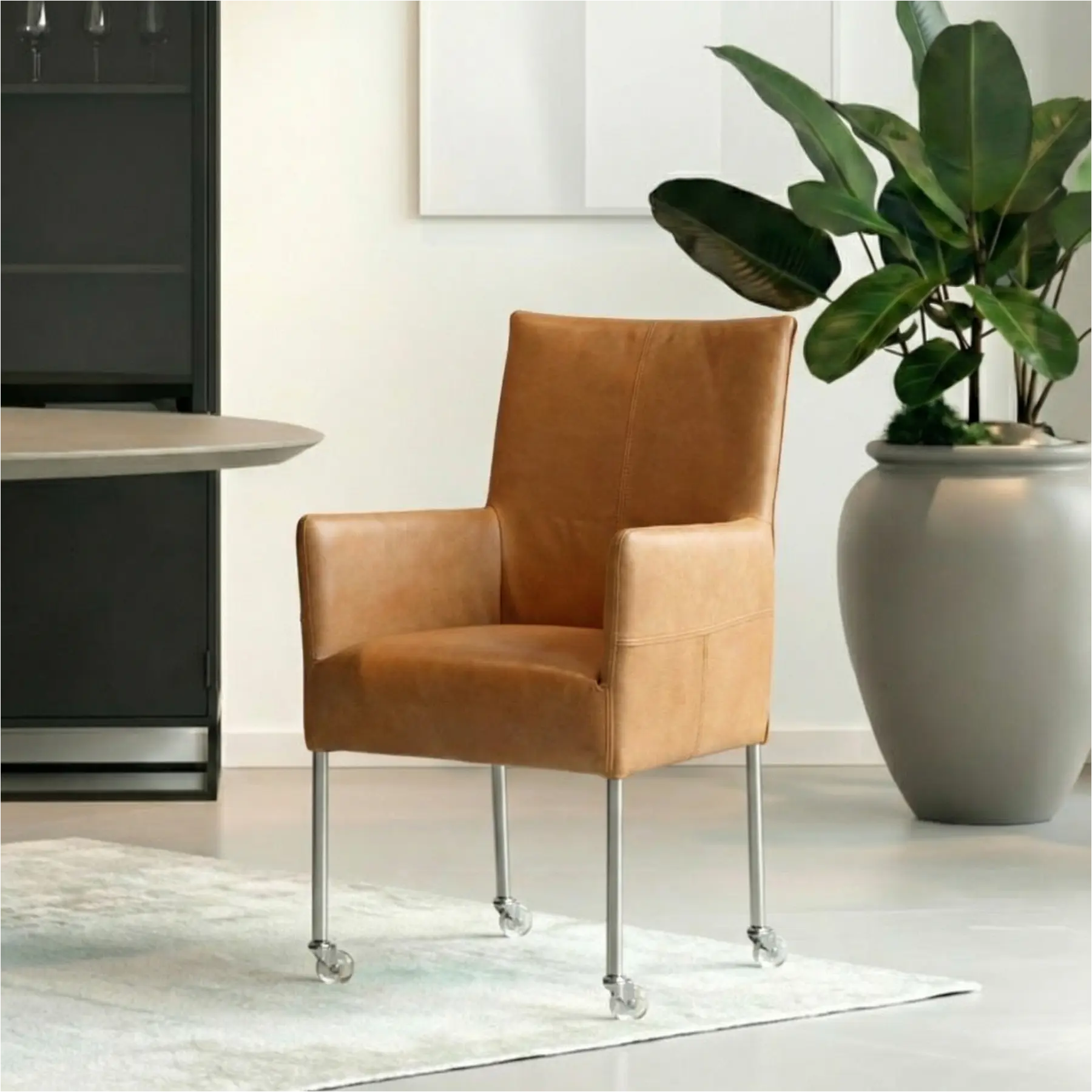 afbeelding van Leren eetkamerstoel Spark - Kenia Cognac (cognac) - Poten staal rond RVS