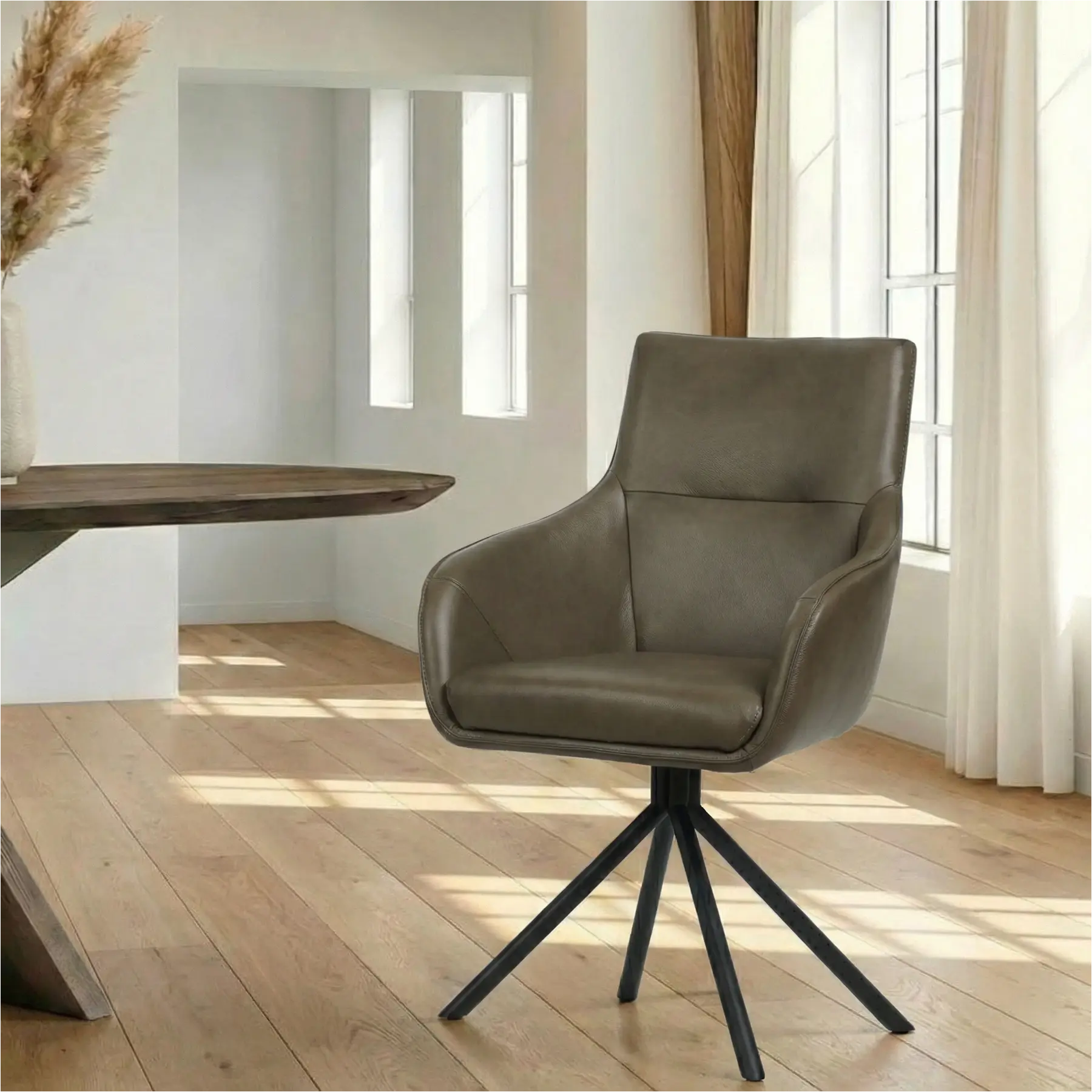 afbeelding van Leren draaibare eetkamerstoel Fancy - Granada Ash (grijs/bruin) - Spinpoot staal rond zwart