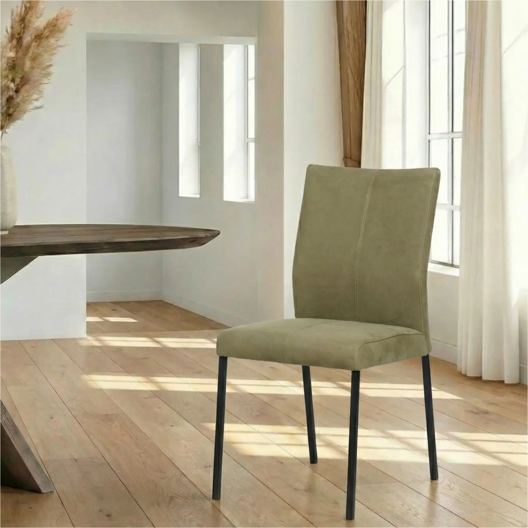 afbeelding van Leren eetkamerstoel Basic - Kenia Olive (olijf) - Poten staal vierkant zwart