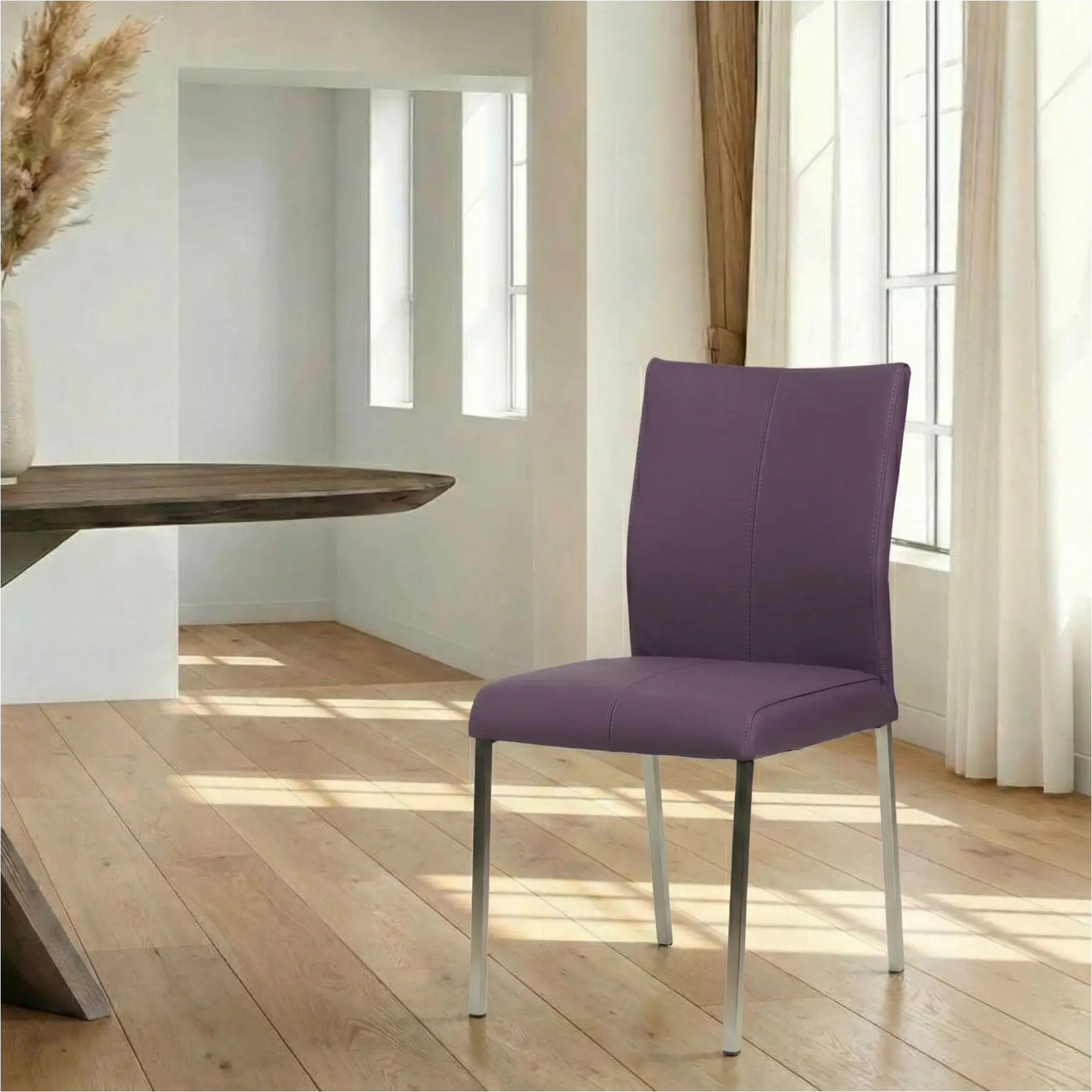 afbeelding van Leren eetkamerstoel Basic - Toledo Aubergine (paars) - Poten staal vierkant RVS