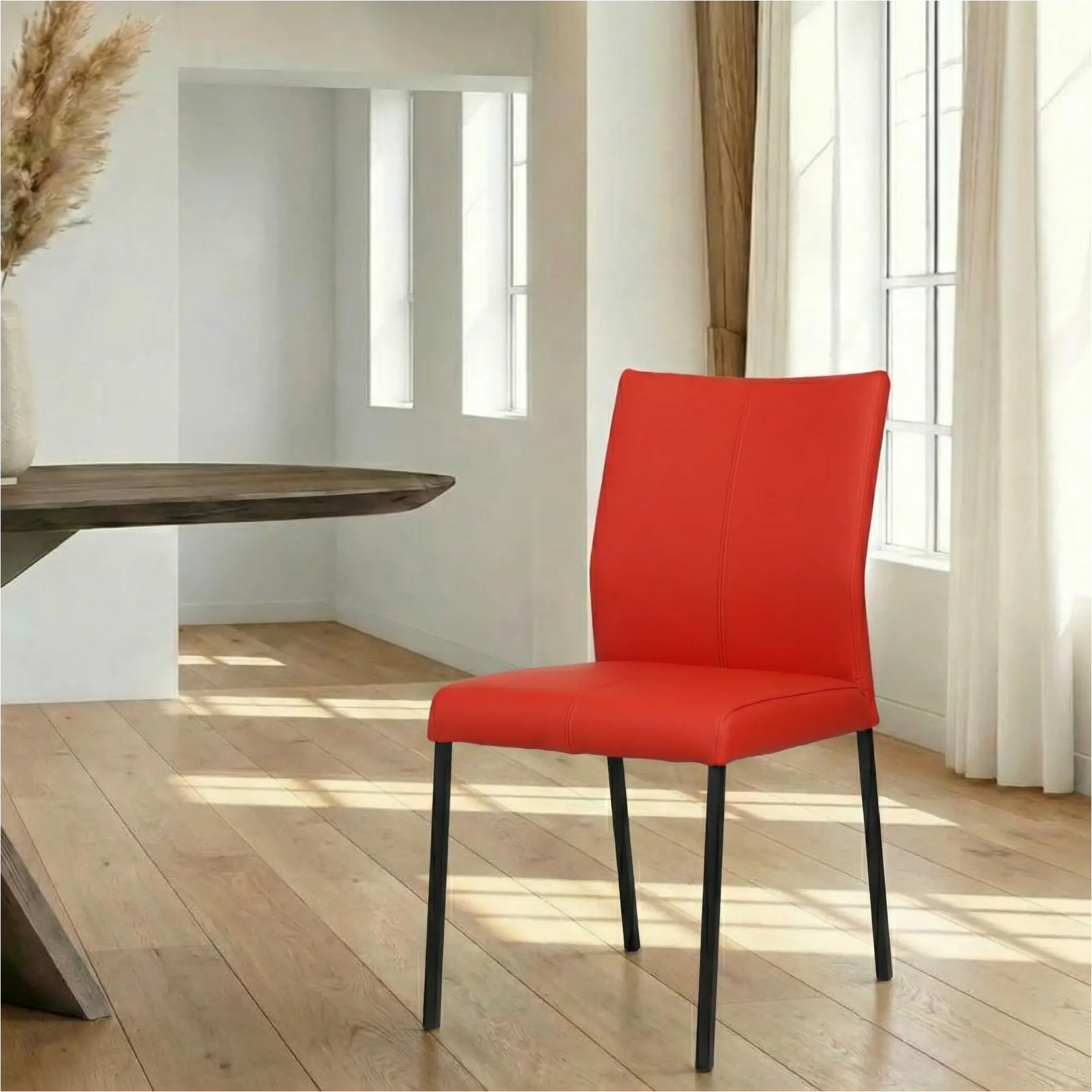 afbeelding van Leren eetkamerstoel Basic - Toledo Ferrari (felrood) - Poten staal vierkant zwart