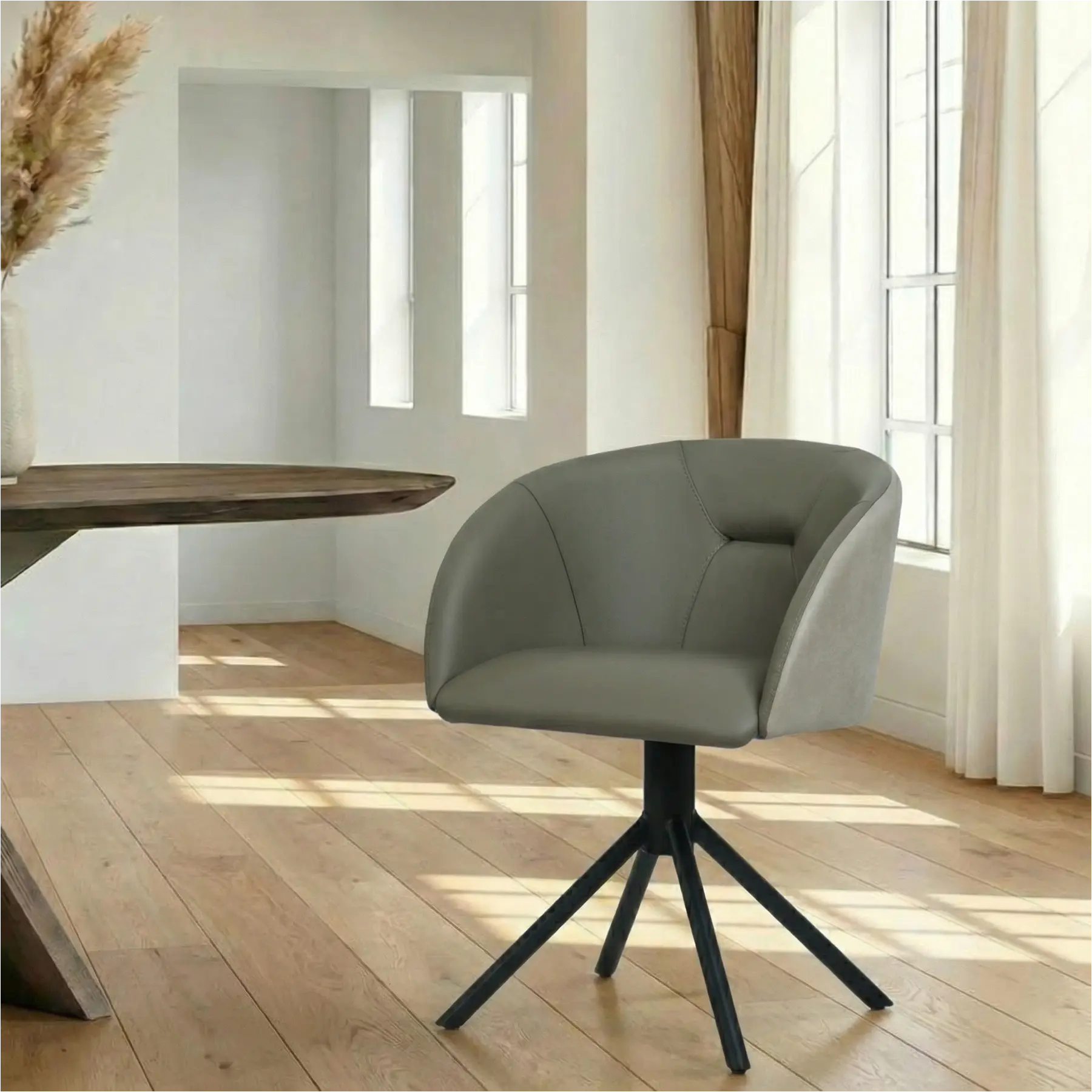 afbeelding van Leren eetkamerstoel Charm Duo - Kenia Lightgrey en Toledo Smog - Spinpoot staal rond zwart