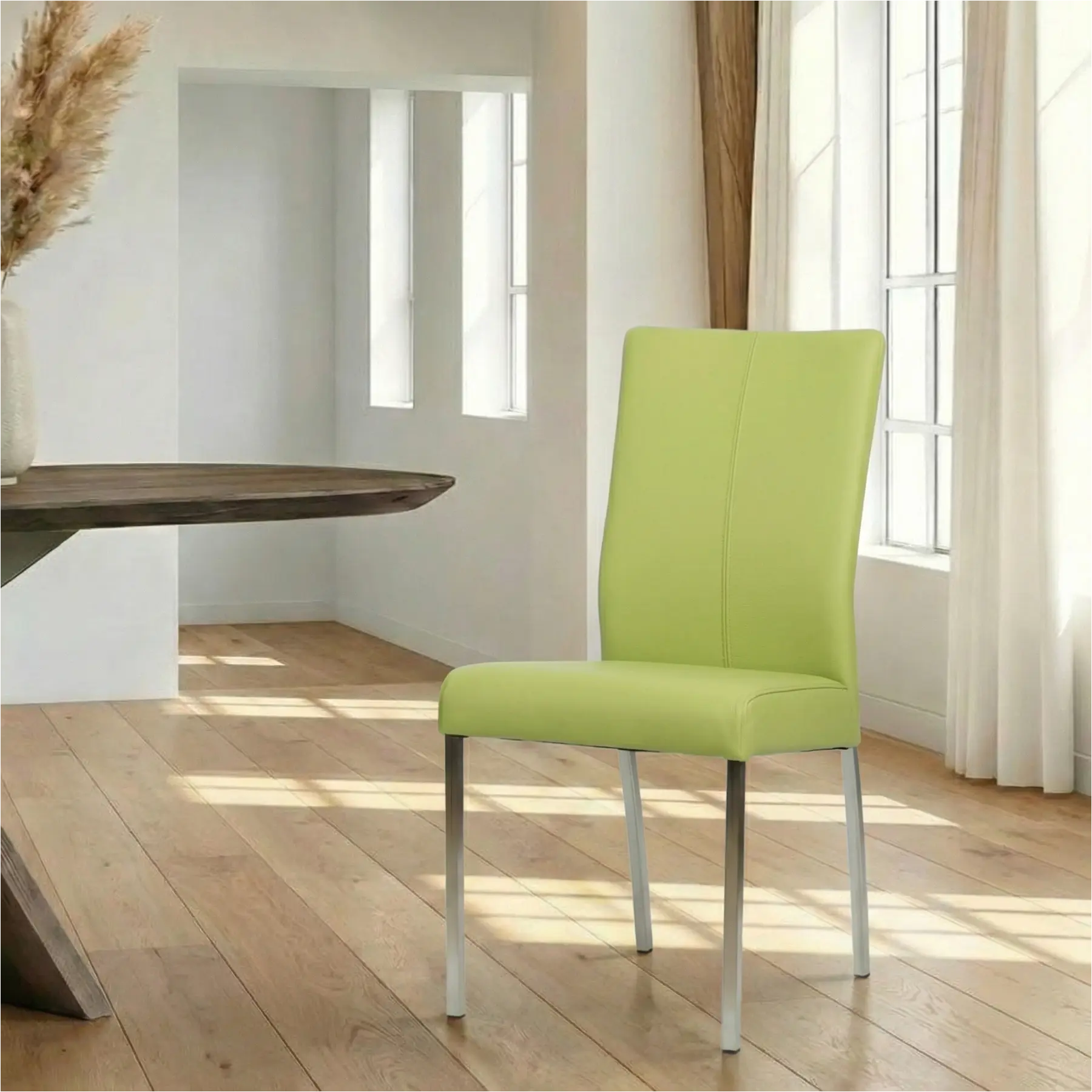 afbeelding van Leren eetkamerstoel Comfort - Toledo Lime (felgroen) - Poten staal vierkant RVS