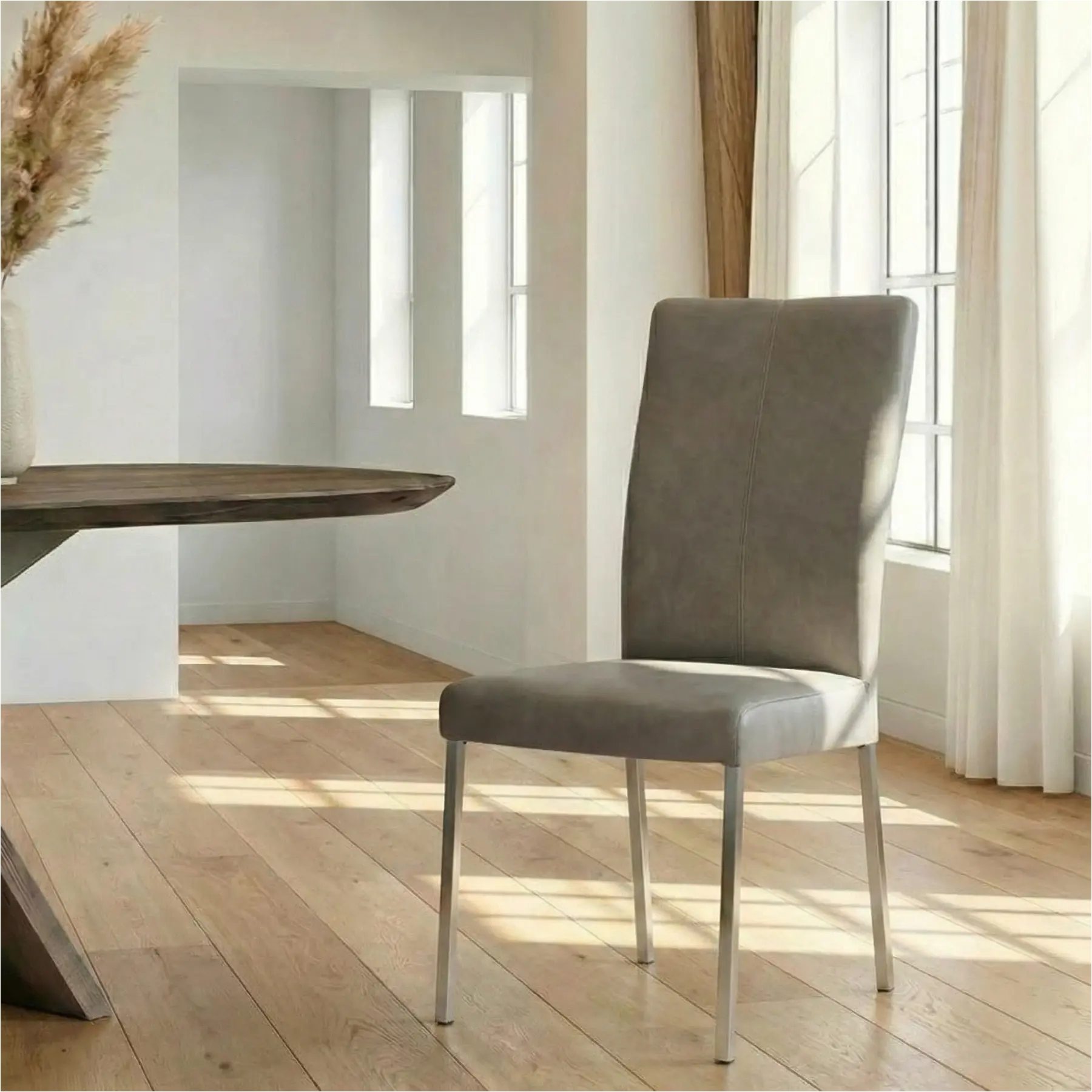 afbeelding van Leren eetkamerstoel Daily