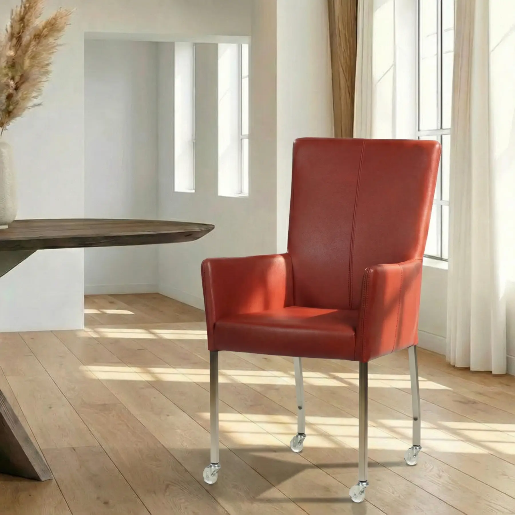 afbeelding van Leren eetkamerstoel Deal met armleuning - Granada Rouge (rood) - Poten staal vierkant RVS