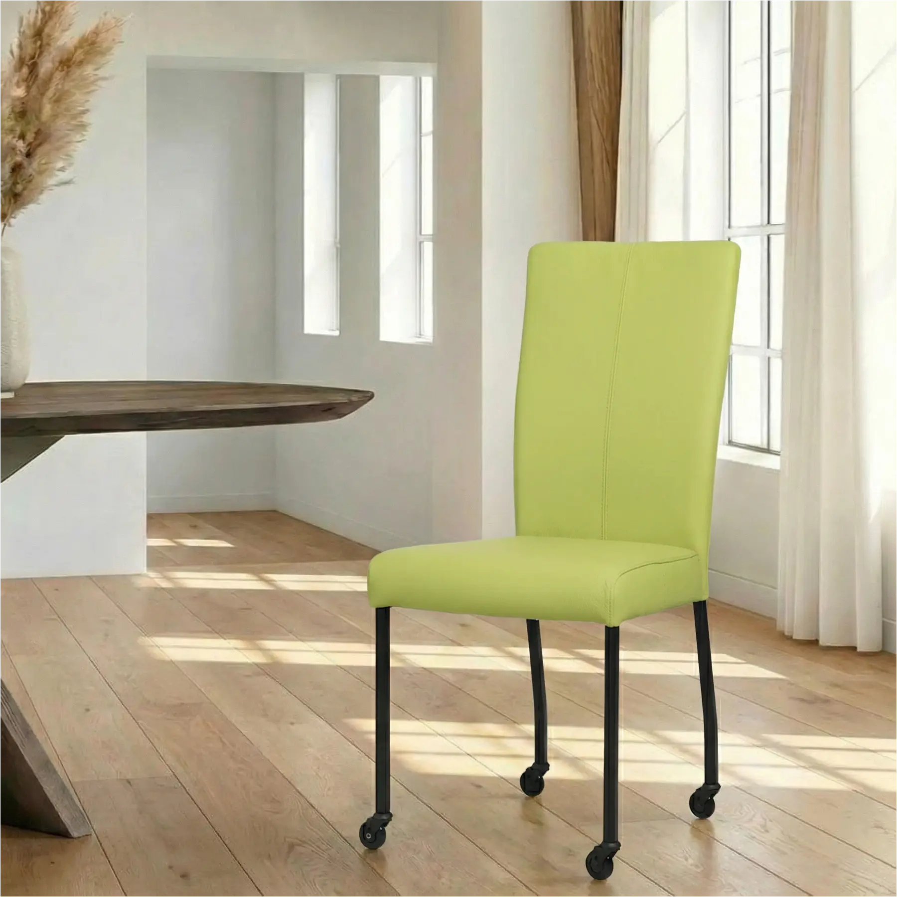 afbeelding van Leren eetkamerstoel Deal - Toledo Lime (felgroen) - Poten staal vierkant zwart