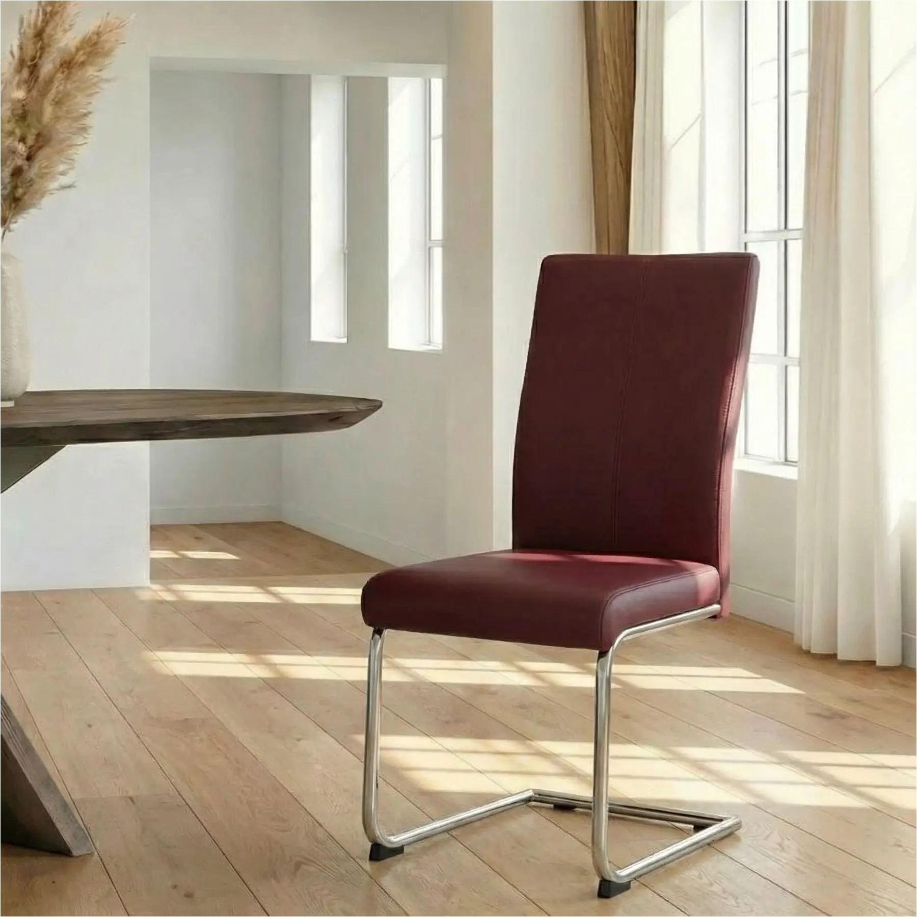 afbeelding van Leren eetkamerstoel Dry - Toledo Bordeaux (donkerrood) - Sledepoot staal rond RVS