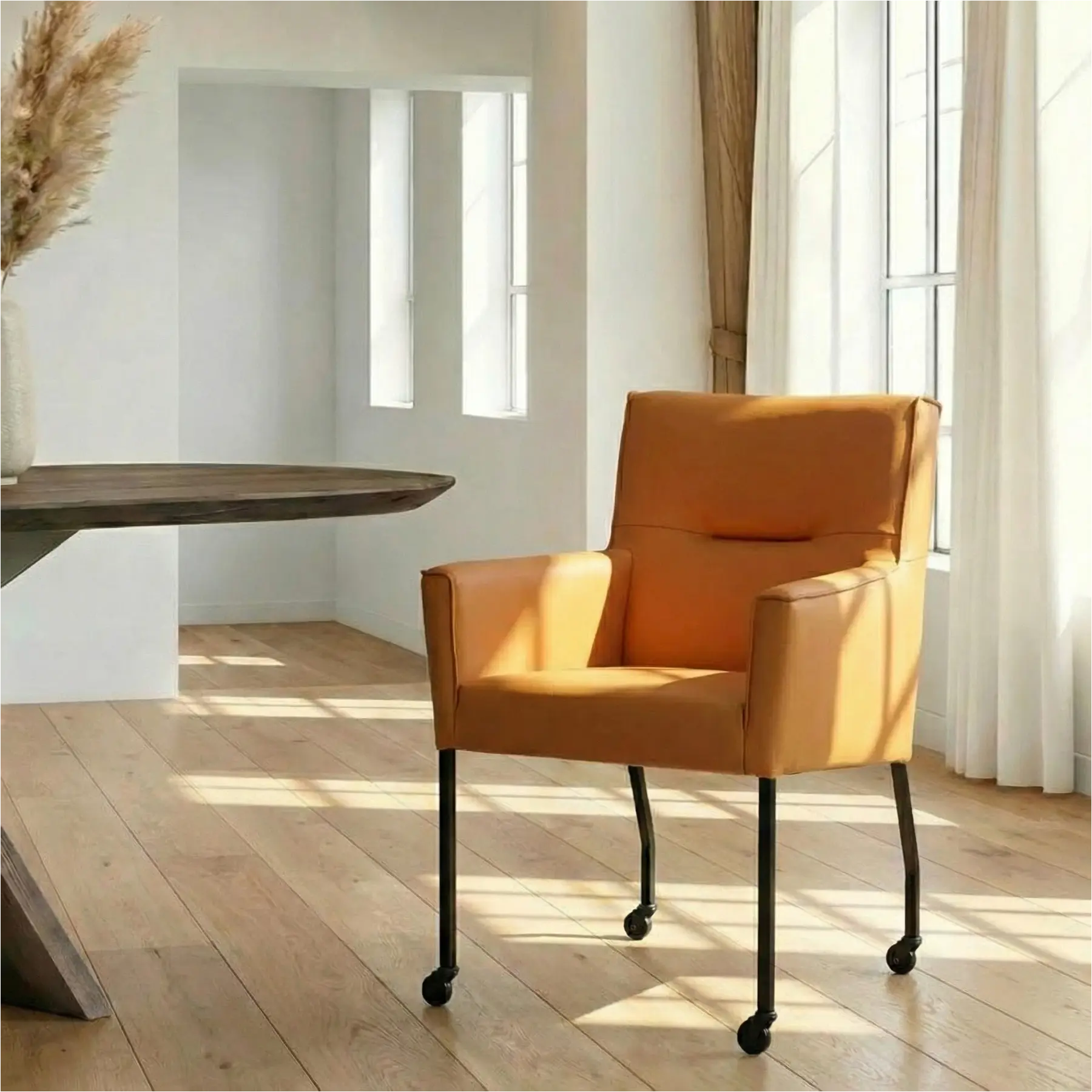 afbeelding van Leren eetkamerstoel Lucky - Toledo Sabbia (lichtcognac)