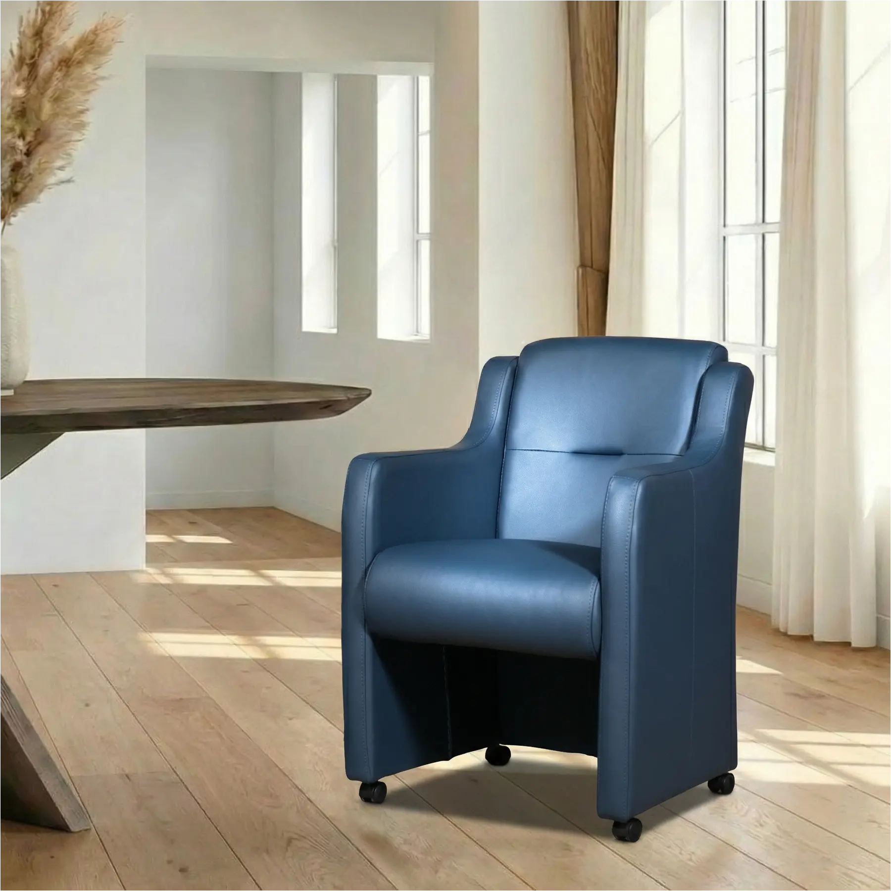 afbeelding van Leren eetkamerstoel Mass - Toledo Marine (blauw) - Met handgreep zwart