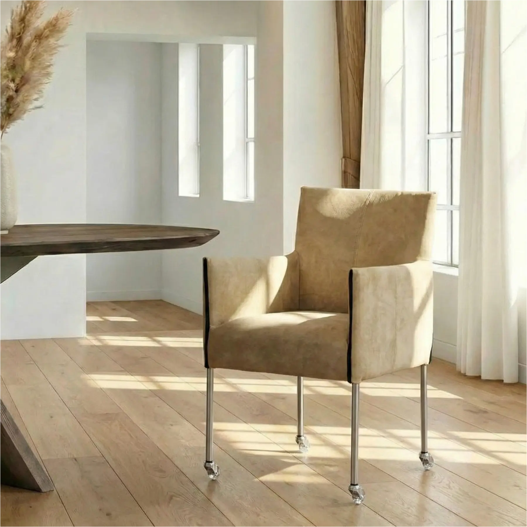 afbeelding van Leren eetkamerstoel More - Kenia Taupe (taupe/bruin) - Poten staal rond RVS