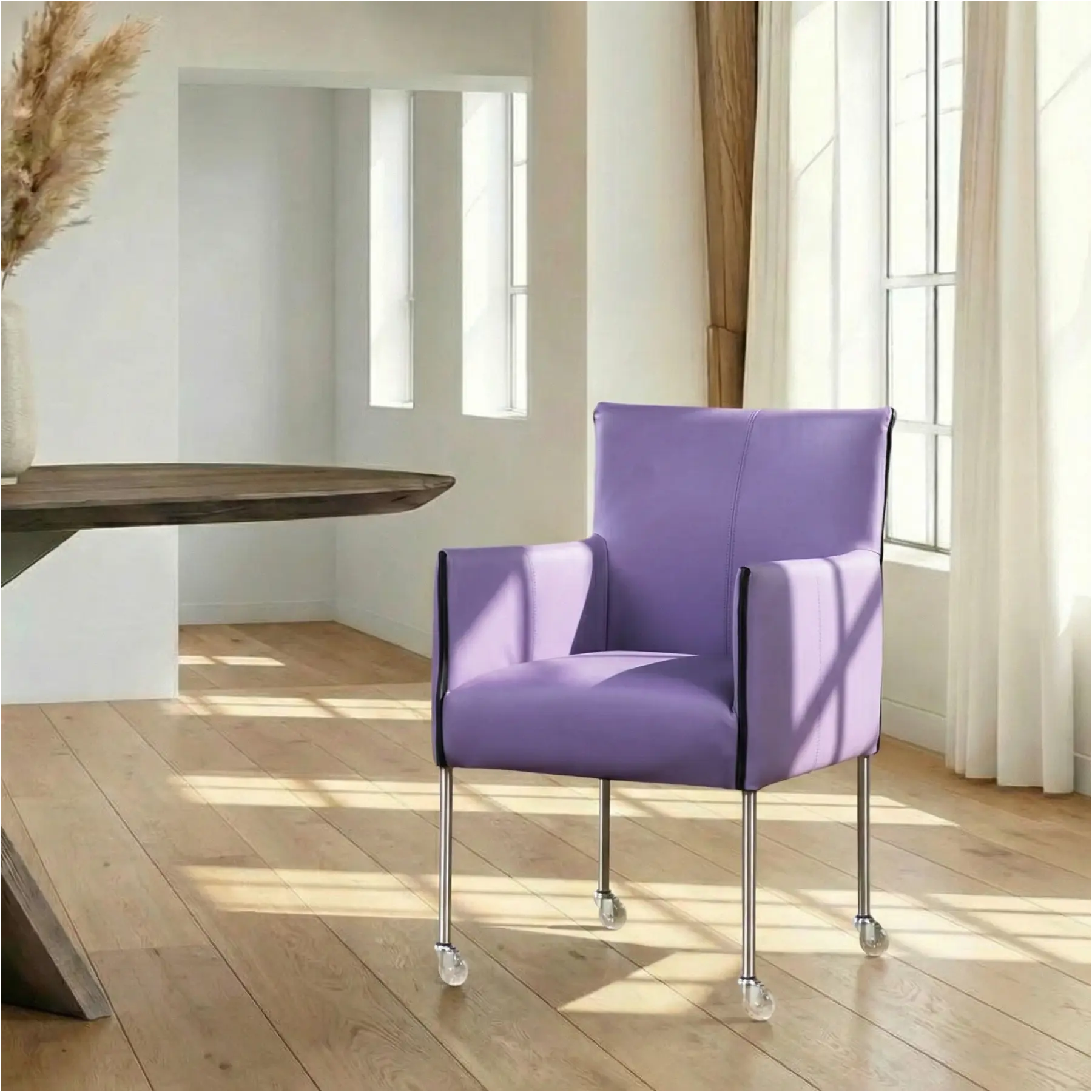 afbeelding van Leren eetkamerstoel More - Toledo Lila (lichtpaars) - Poten staal rond RVS