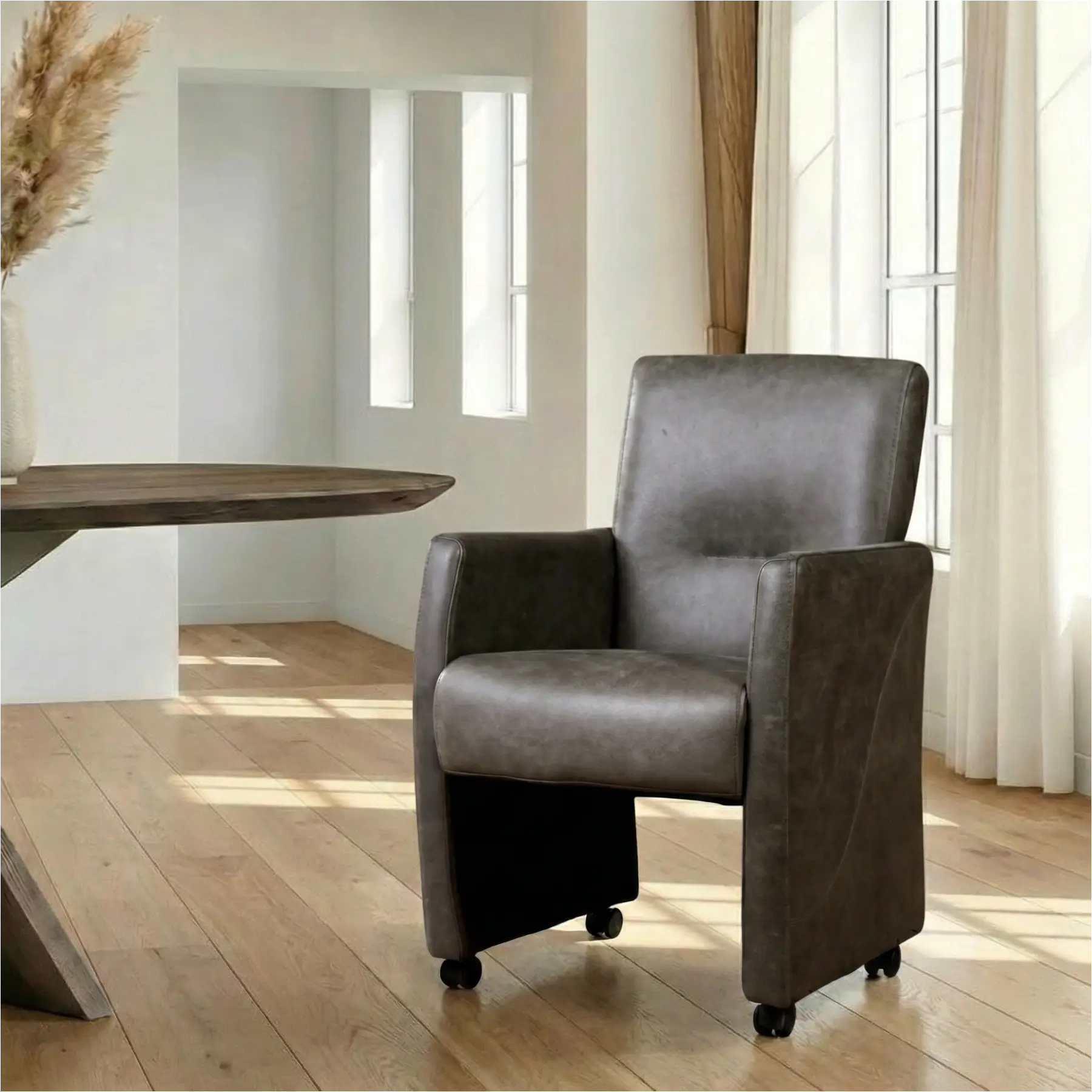 afbeelding van Leren eetkamerstoel Pleasure - Vintage Grey (grijs) - Met handgreep RVS