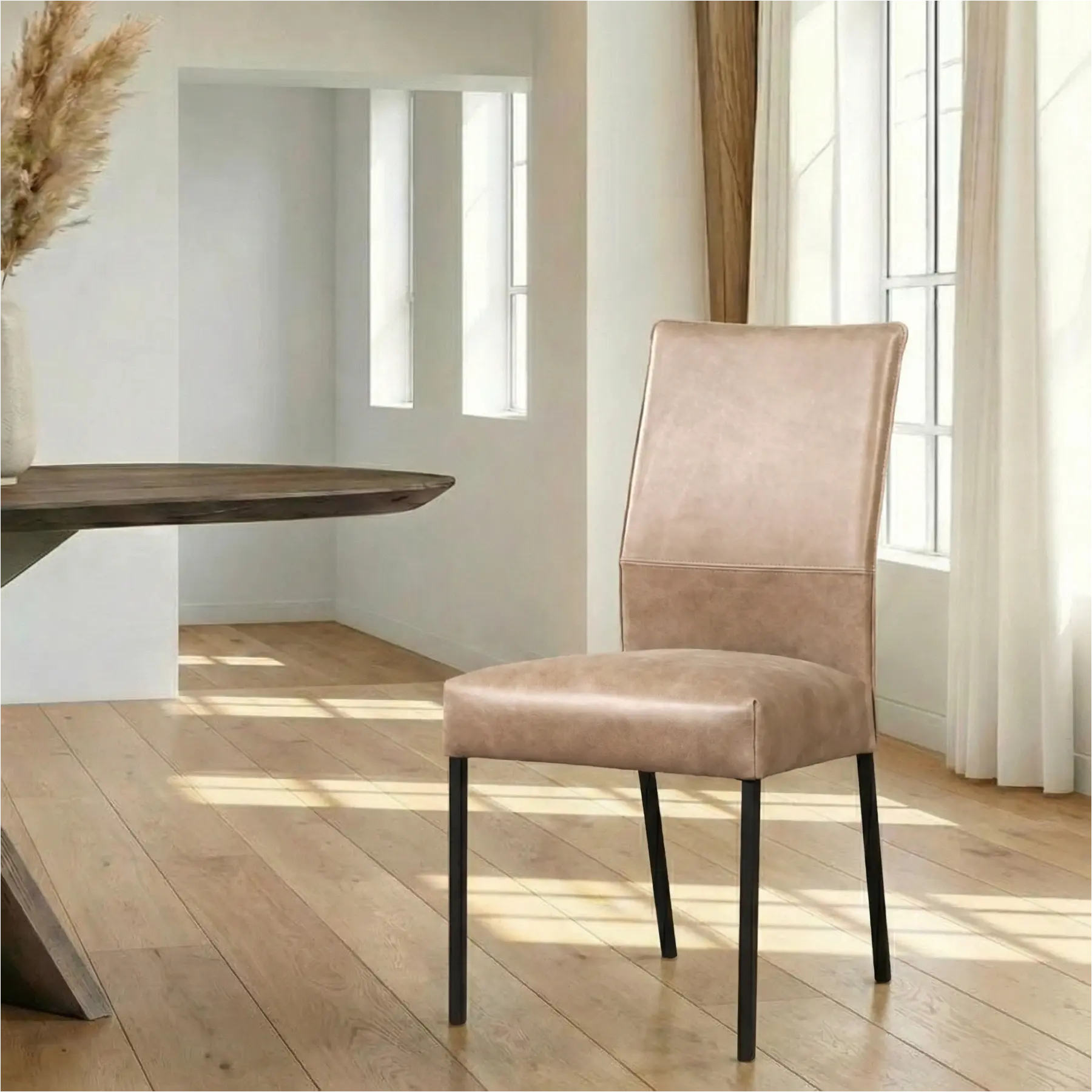 afbeelding van Leren eetkamerstoel Real - Vintage Taupe (taupe/bruin) - Poten staal vierkant zwart