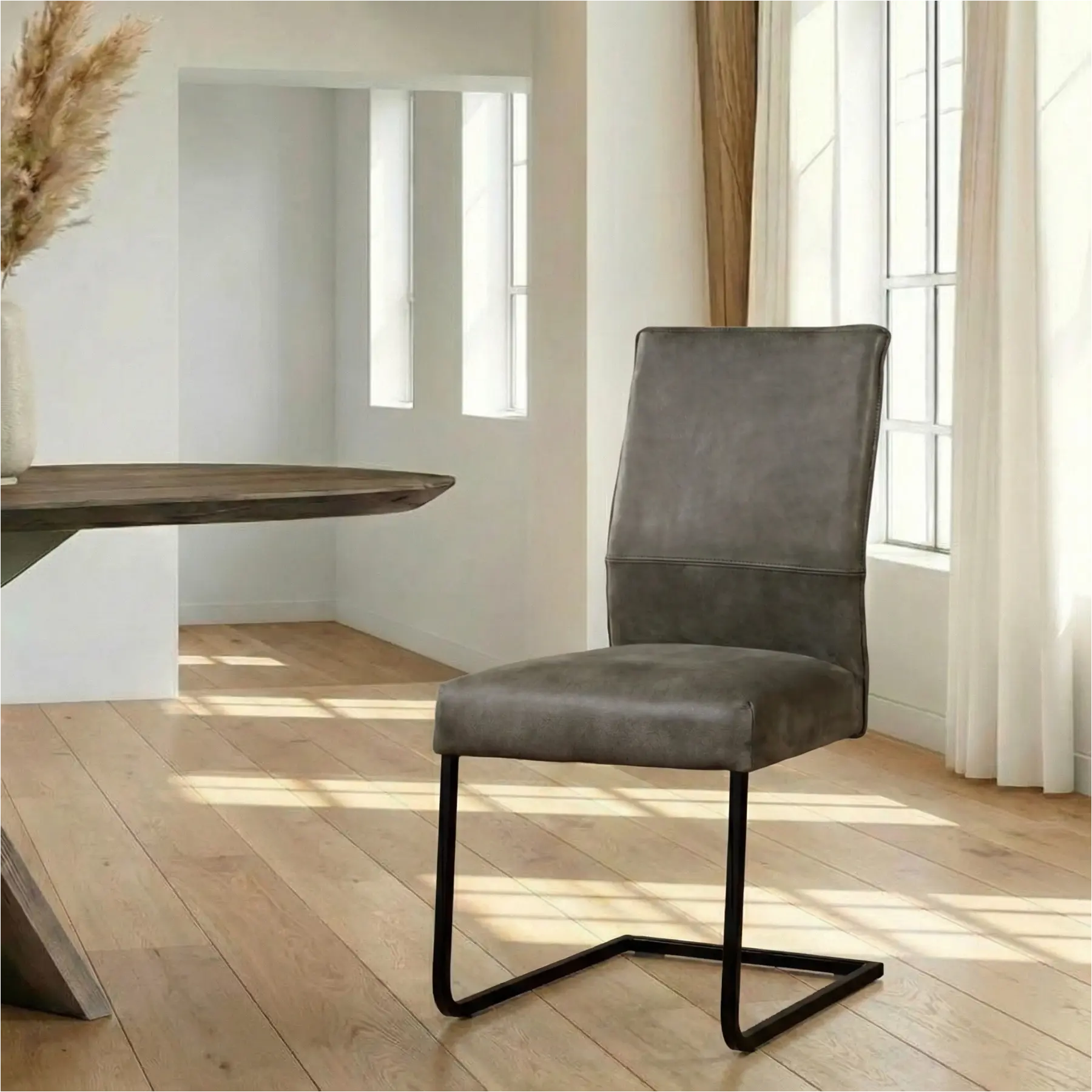 afbeelding van Leren eetkamerstoel Remix