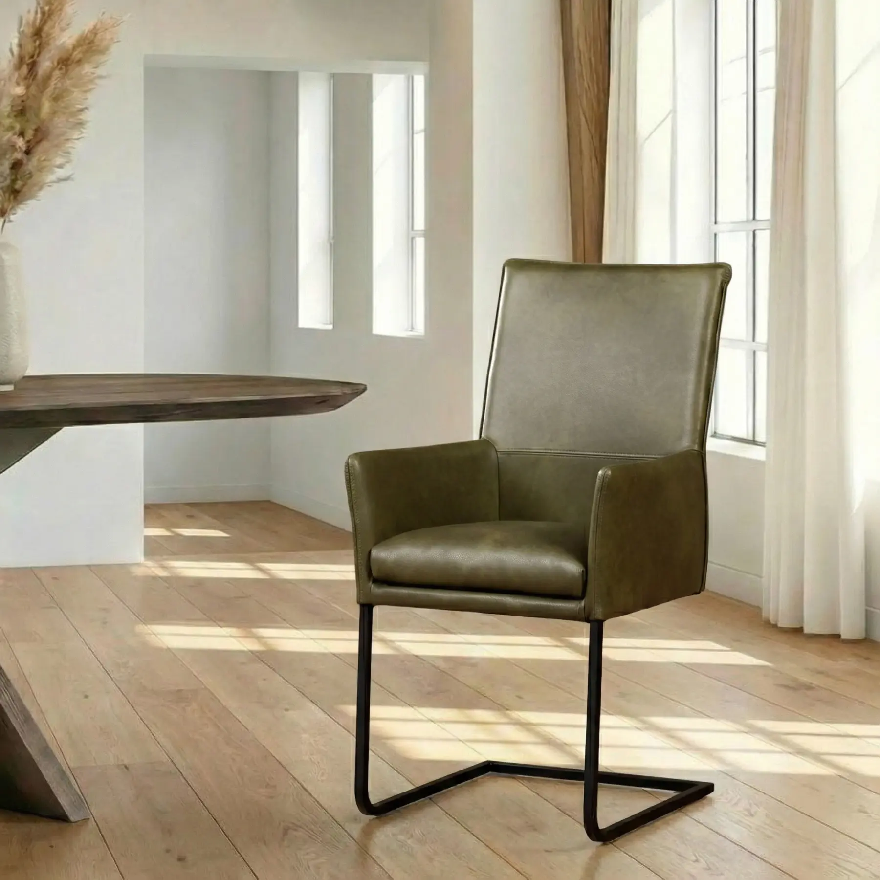 afbeelding van Leren eetkamerstoel Ruler