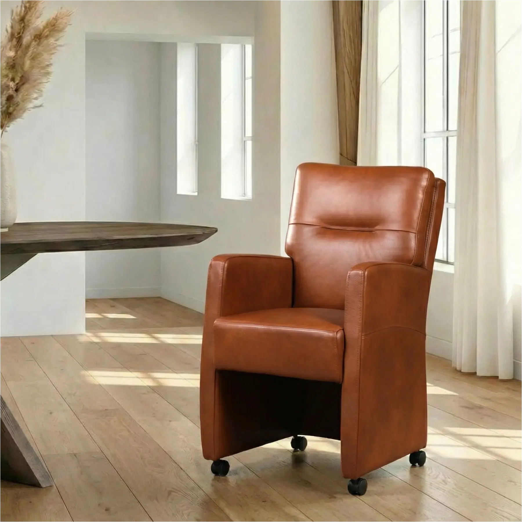 afbeelding van Leren eetkamerstoel Sharp - Granada Savannah (cognac) - Met handgreep RVS