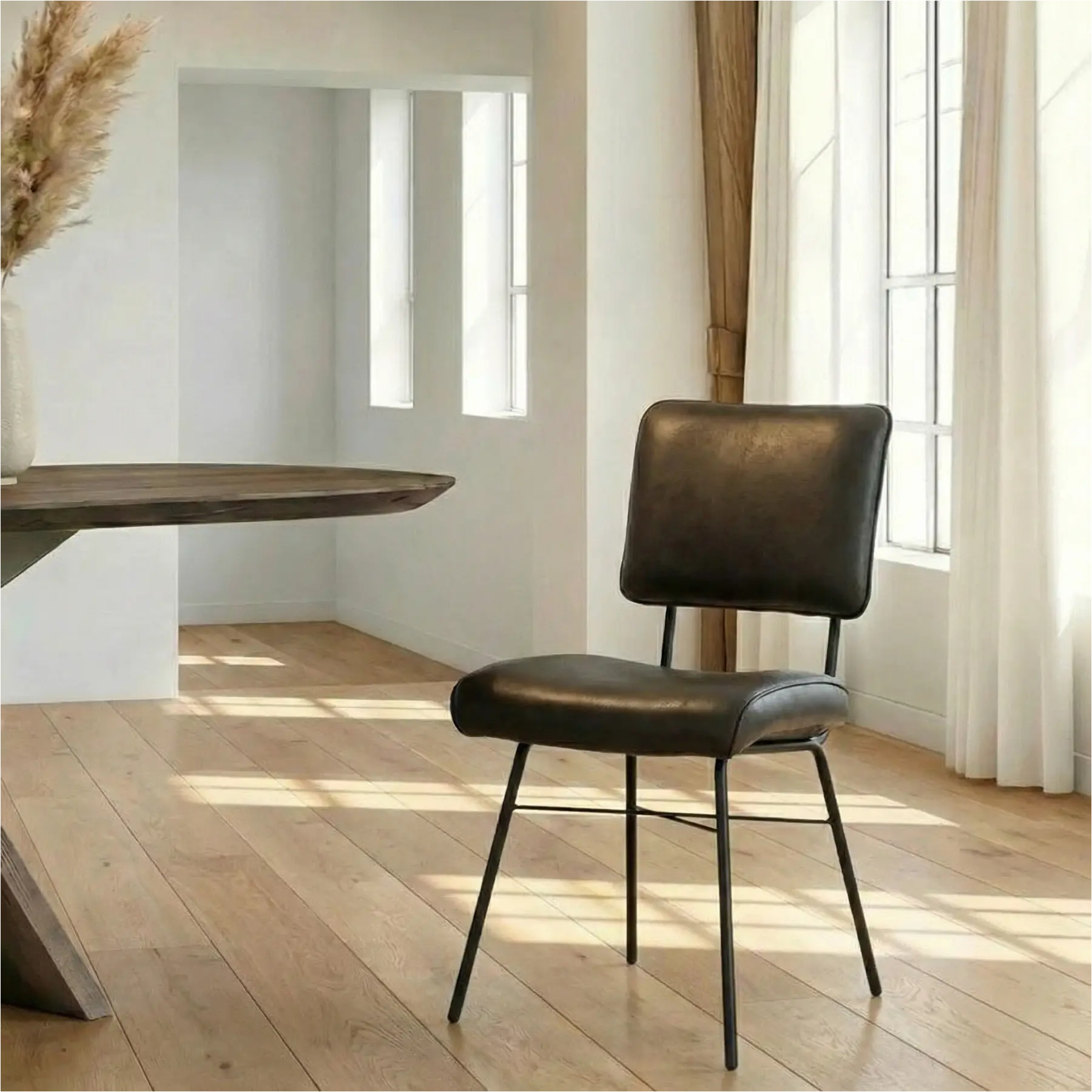 afbeelding van Leren eetkamerstoel Solid