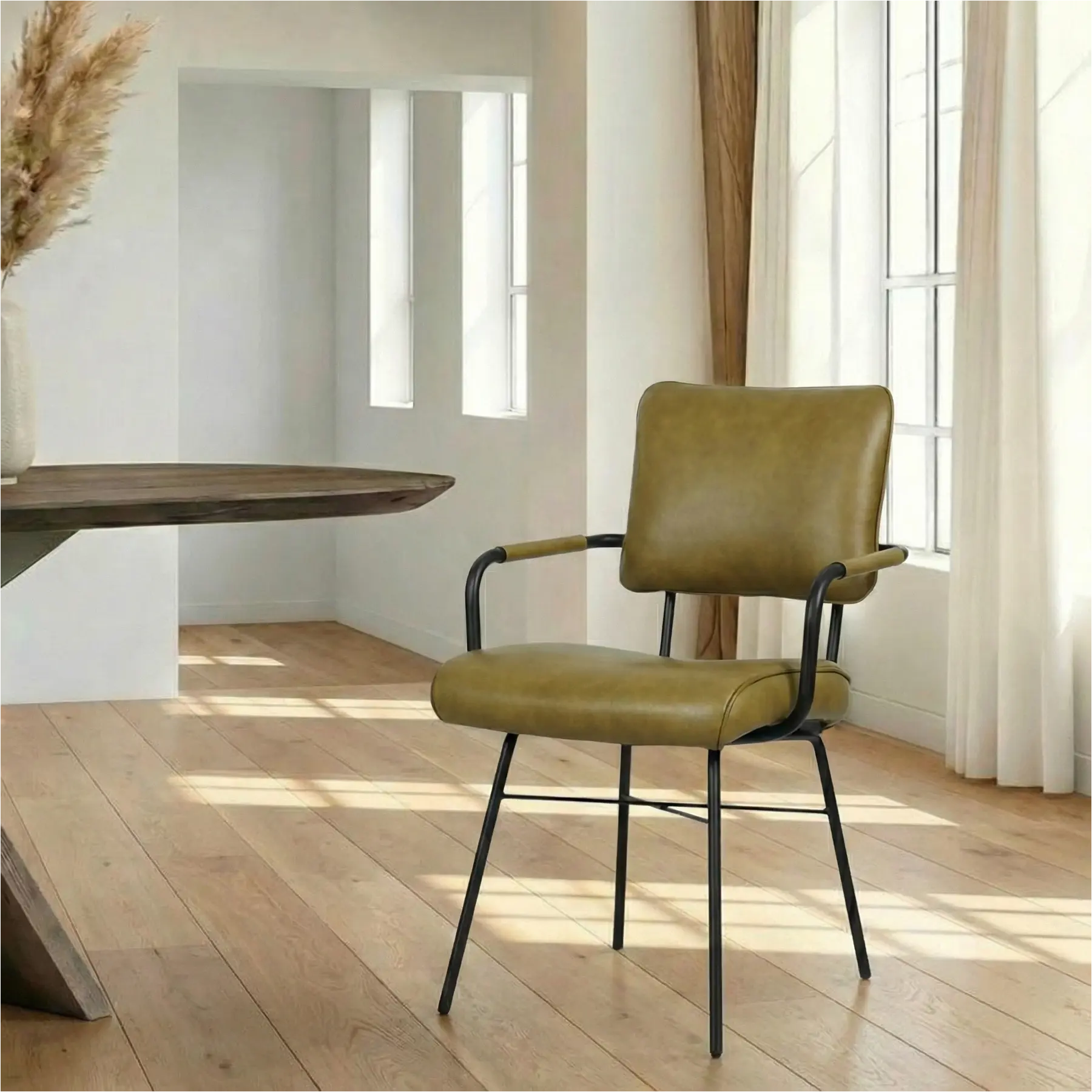 afbeelding van Leren eetkamerstoel Solid met armleuning