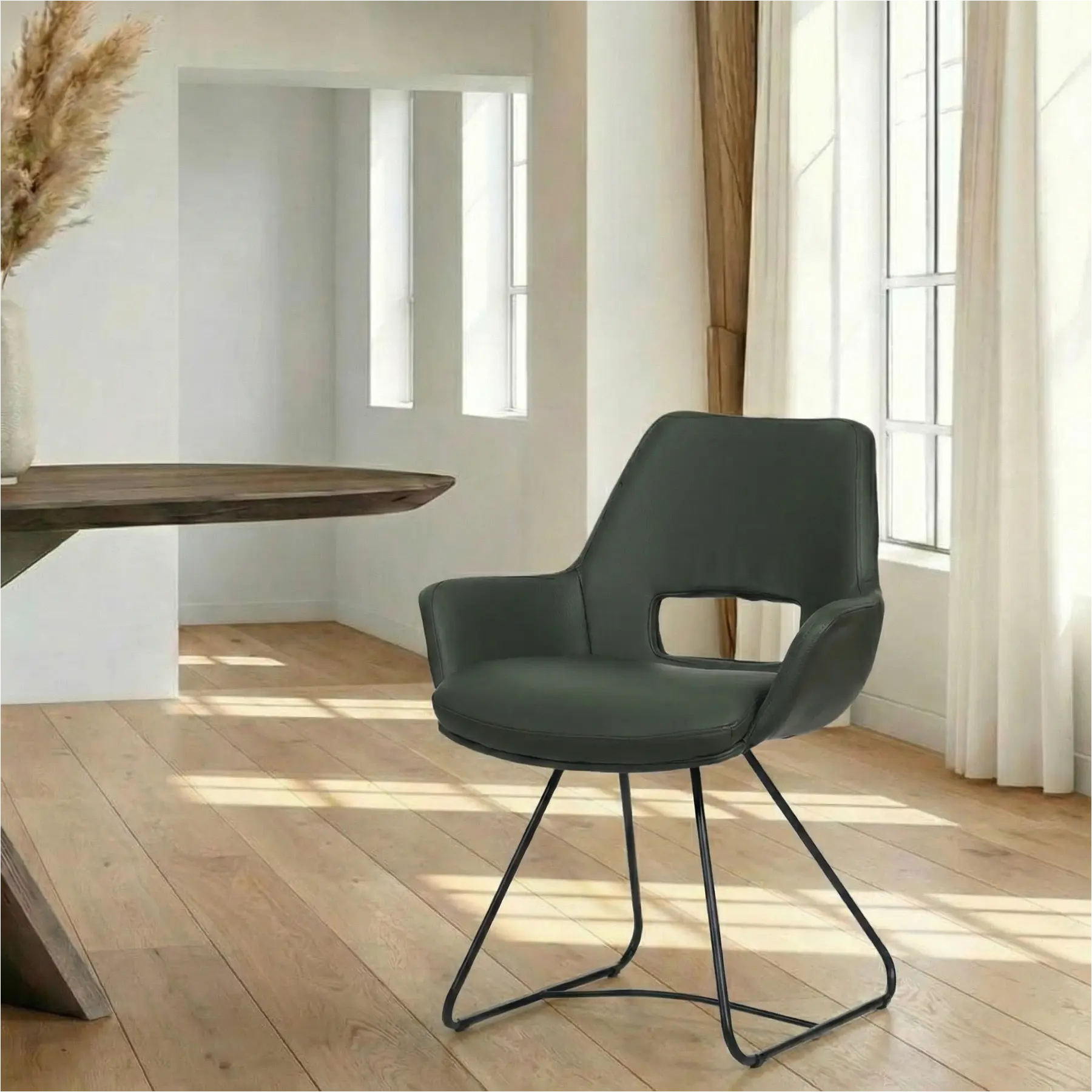 afbeelding van Leren eetkamerstoel Zippy - U-poot staal rond zwart