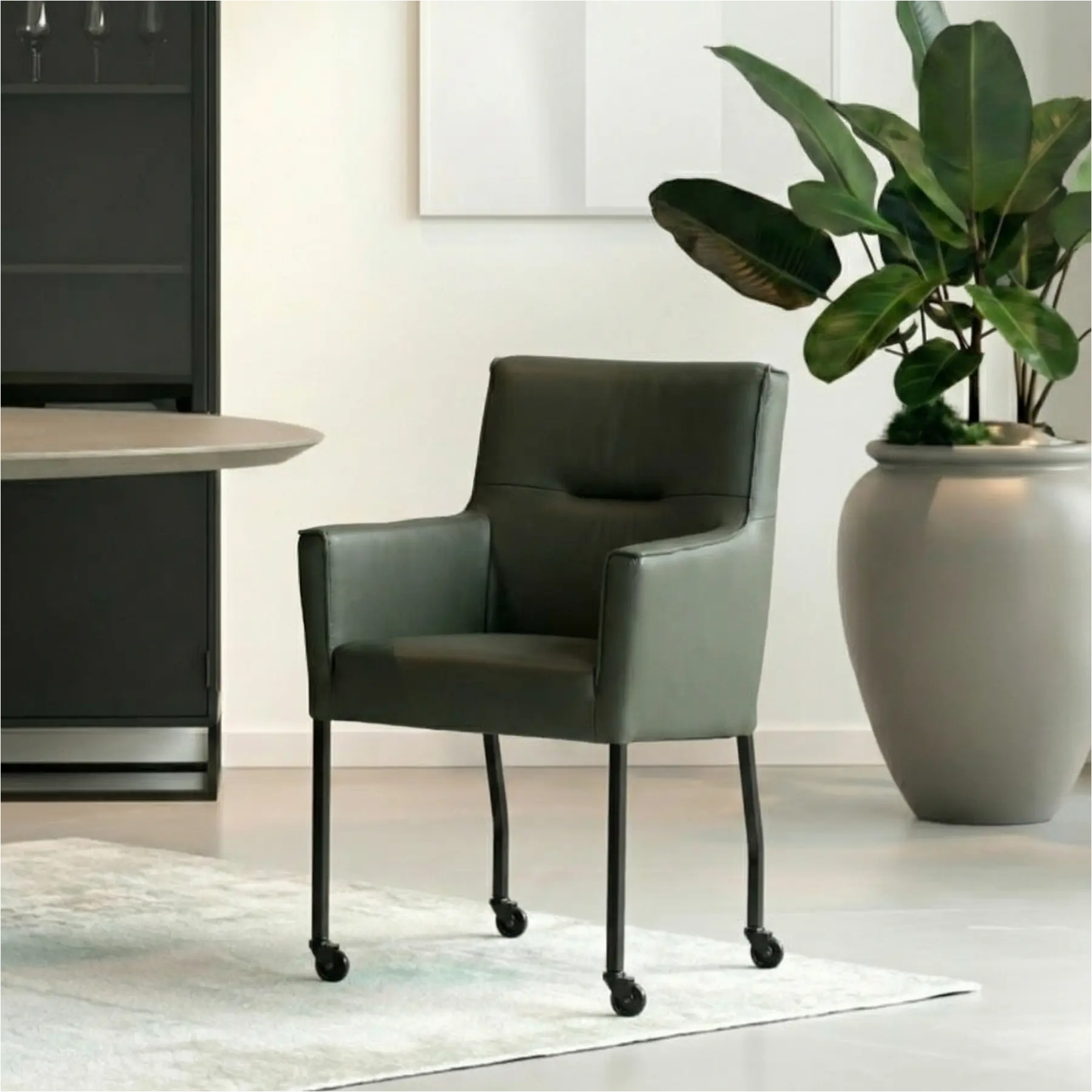 afbeelding van Set van 10 Leren eetkamerstoelen Lucky - Toledo Verde (donkergroen)