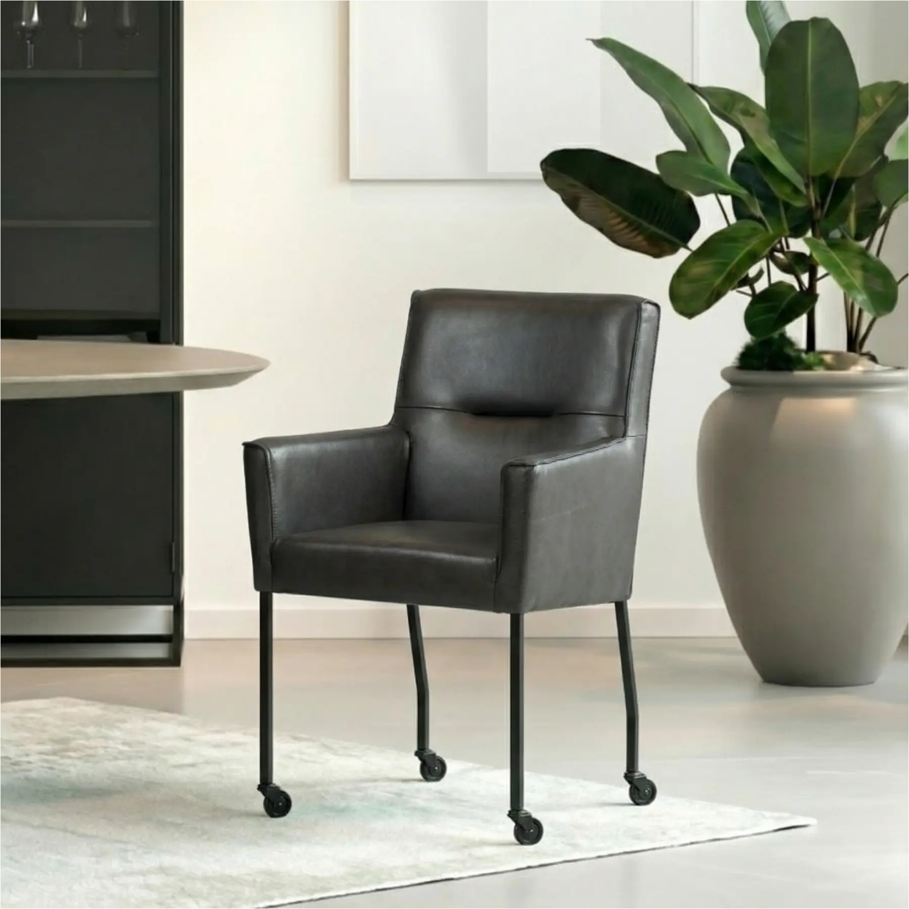 afbeelding van Set van 4 Leren eetkamerstoelen Lucky - Granada Ebony (donkerbruin)