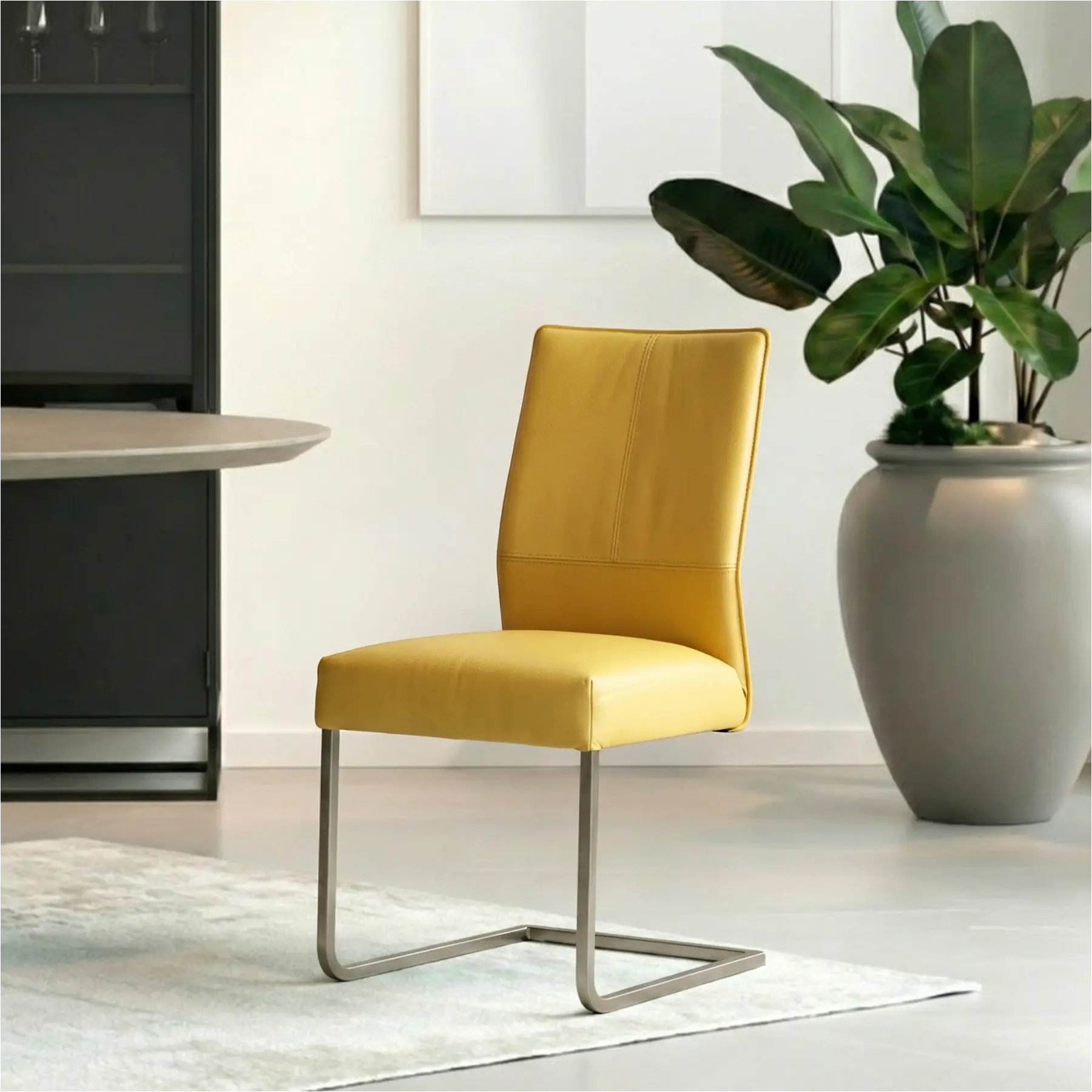 afbeelding van Set van 6 Leren eetkamerstoelen Remix - Toledo Giallo (geel) - Sledepoot staal vierkant RVS