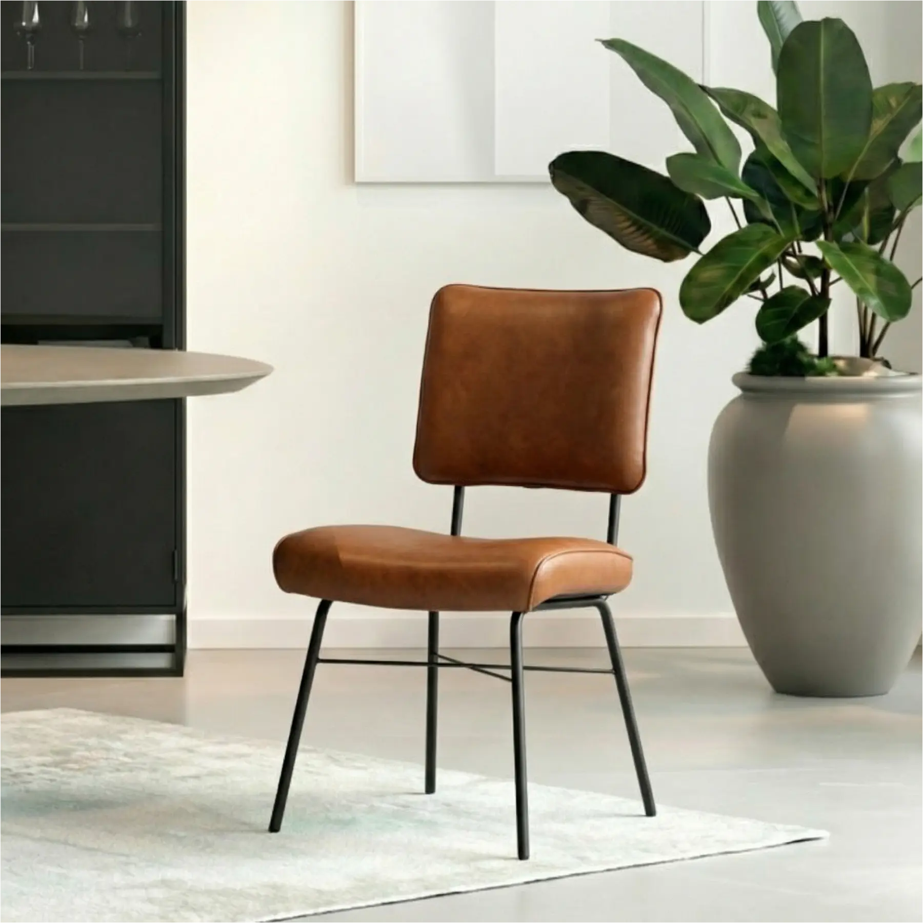afbeelding van Set van 6 Leren eetkamerstoelen Solid - Granada Savannah (cognac) - Poten staal rond zwart