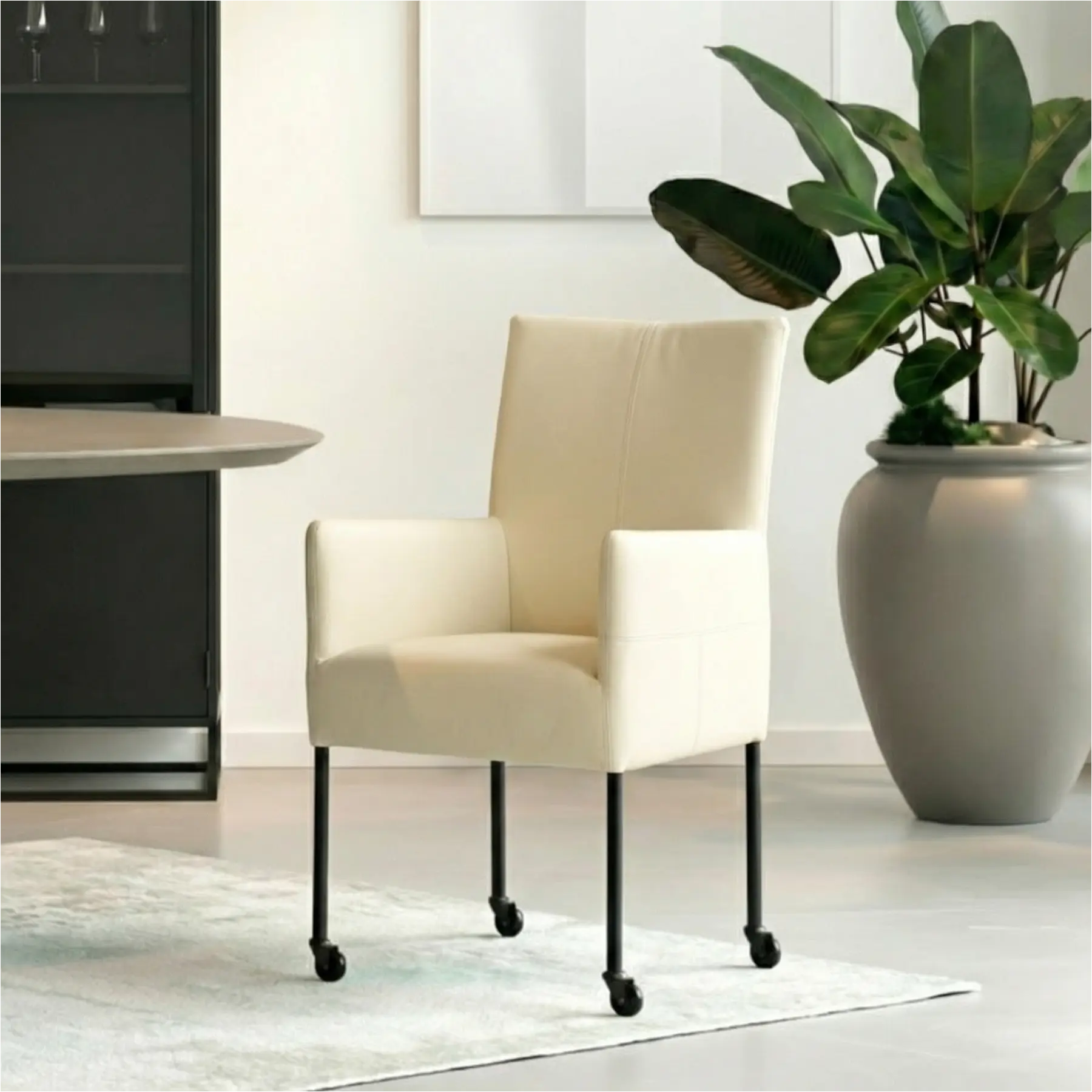 afbeelding van Set van 6 Leren eetkamerstoelen Spark - Toledo Polar (crème) - Poten staal rond zwart