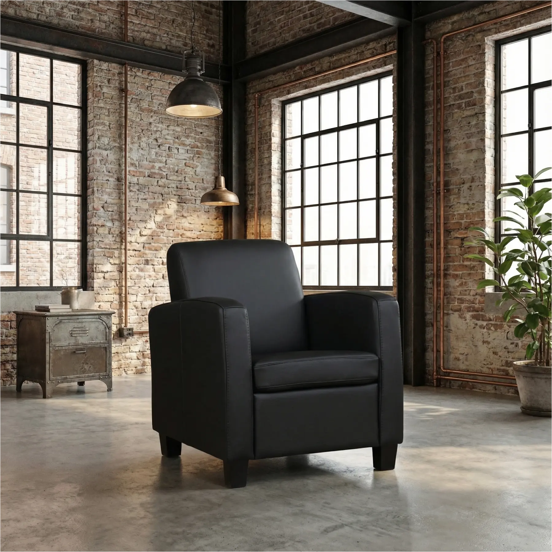 afbeelding van Leren fauteuil Joy - Massif Nero (zwart) - Poten hout bruin