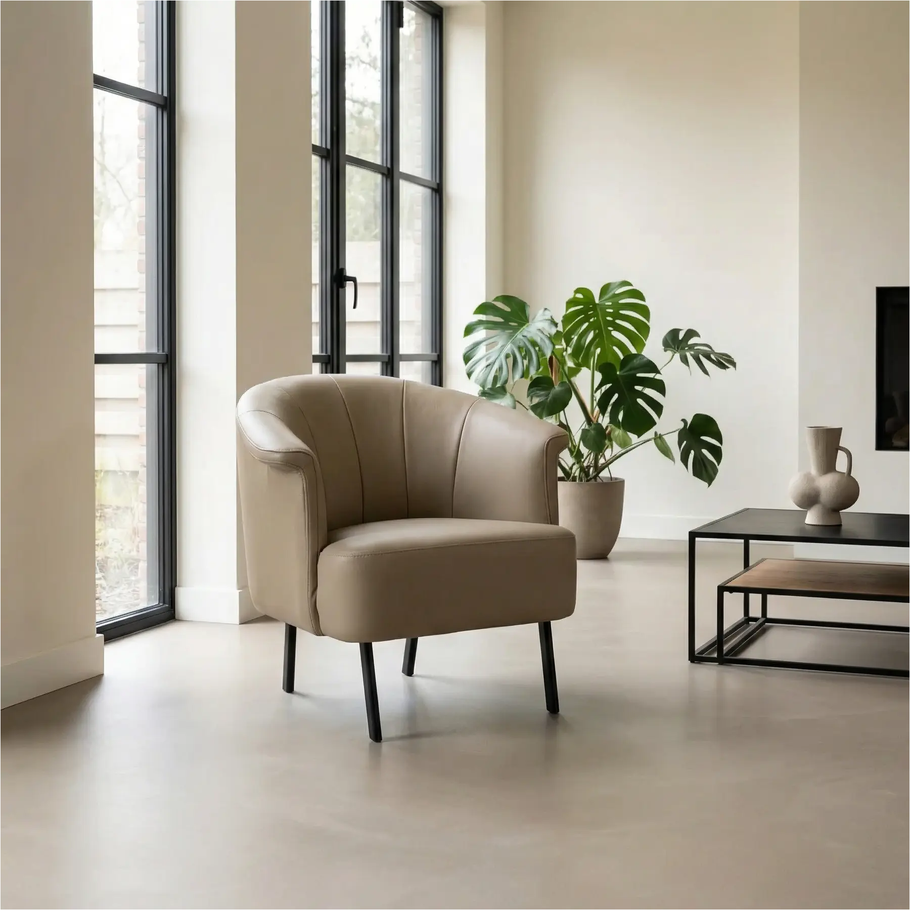 afbeelding van Leren fauteuil Embrace - Toledo Mocca (taupe/bruin)
