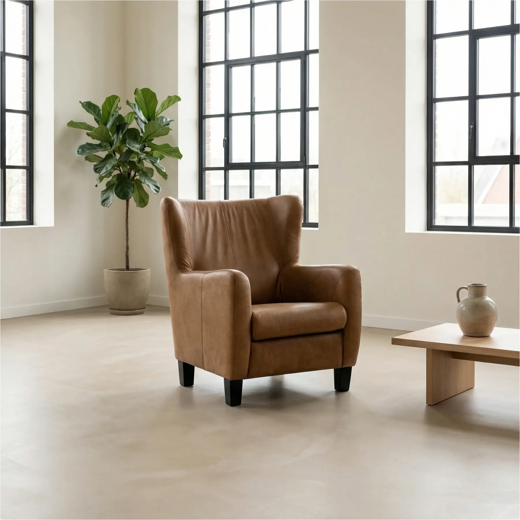 afbeelding van Leren fauteuil Hug - Kenia Brown (bruin) - Poten hout zwart