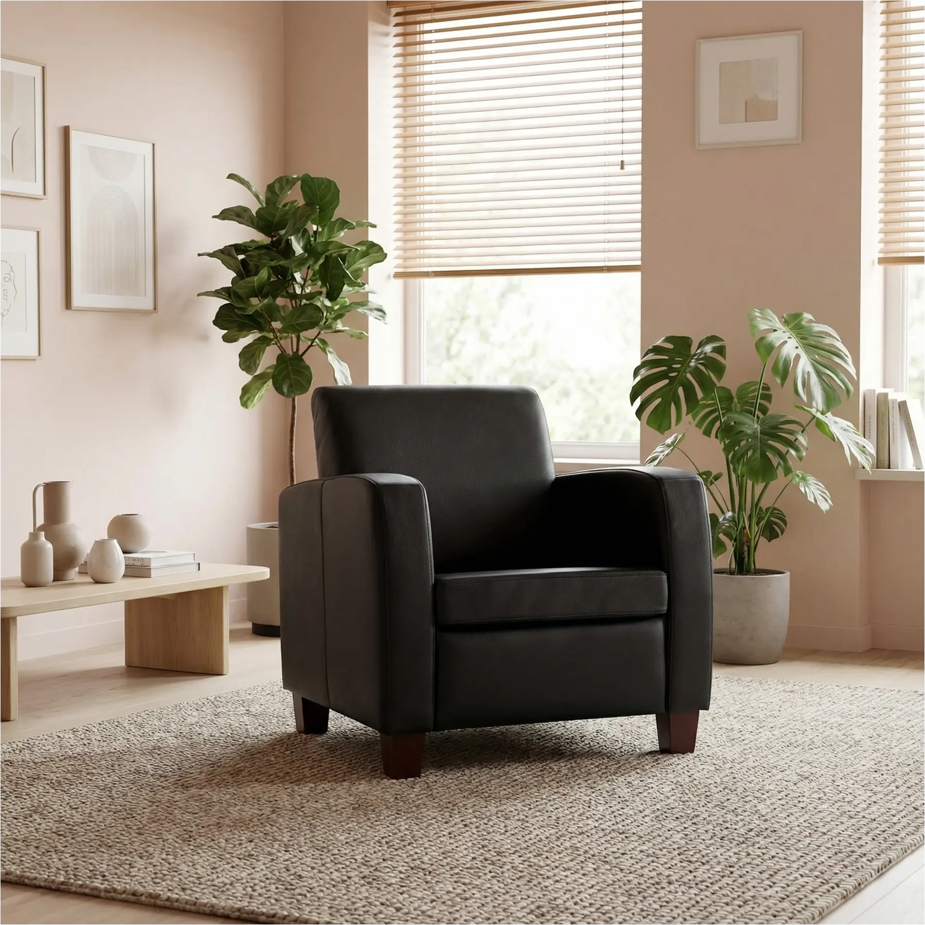 afbeelding van Leren fauteuil Joy - Toledo Nero (zwart) - Poten hout bruin