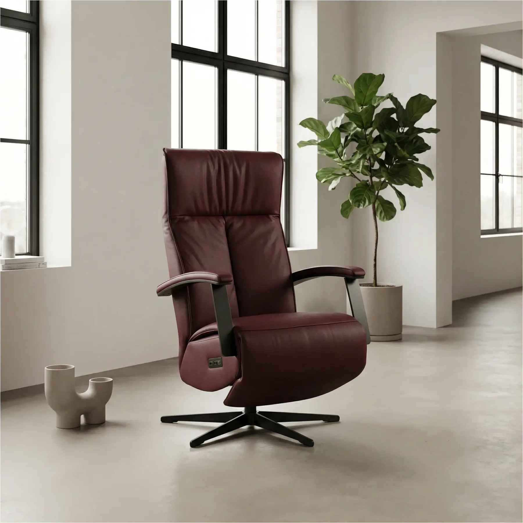 afbeelding van Leren elektrisch relaxfauteuil Pure - Toledo Bordeaux (donkerrood) - small - stervoet zwart (slank)