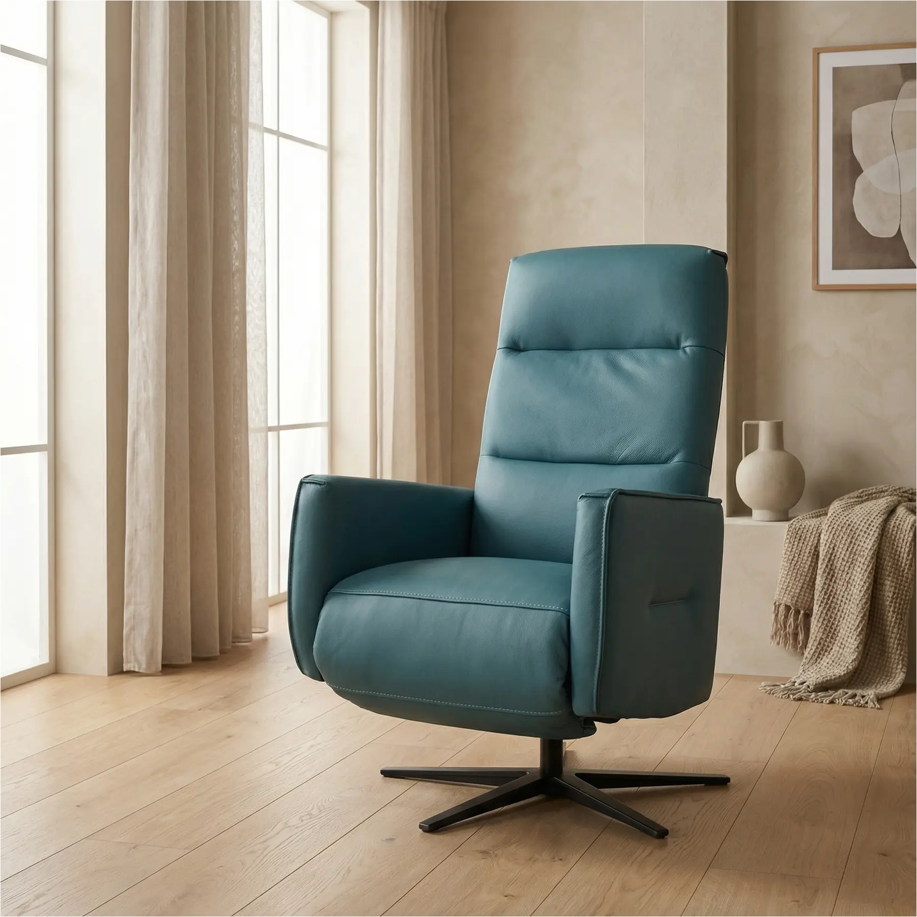 afbeelding van Leren handmatige relaxfauteuil Pride - Toledo Turquoise (blauw) - Large - Schotelvoet zwart